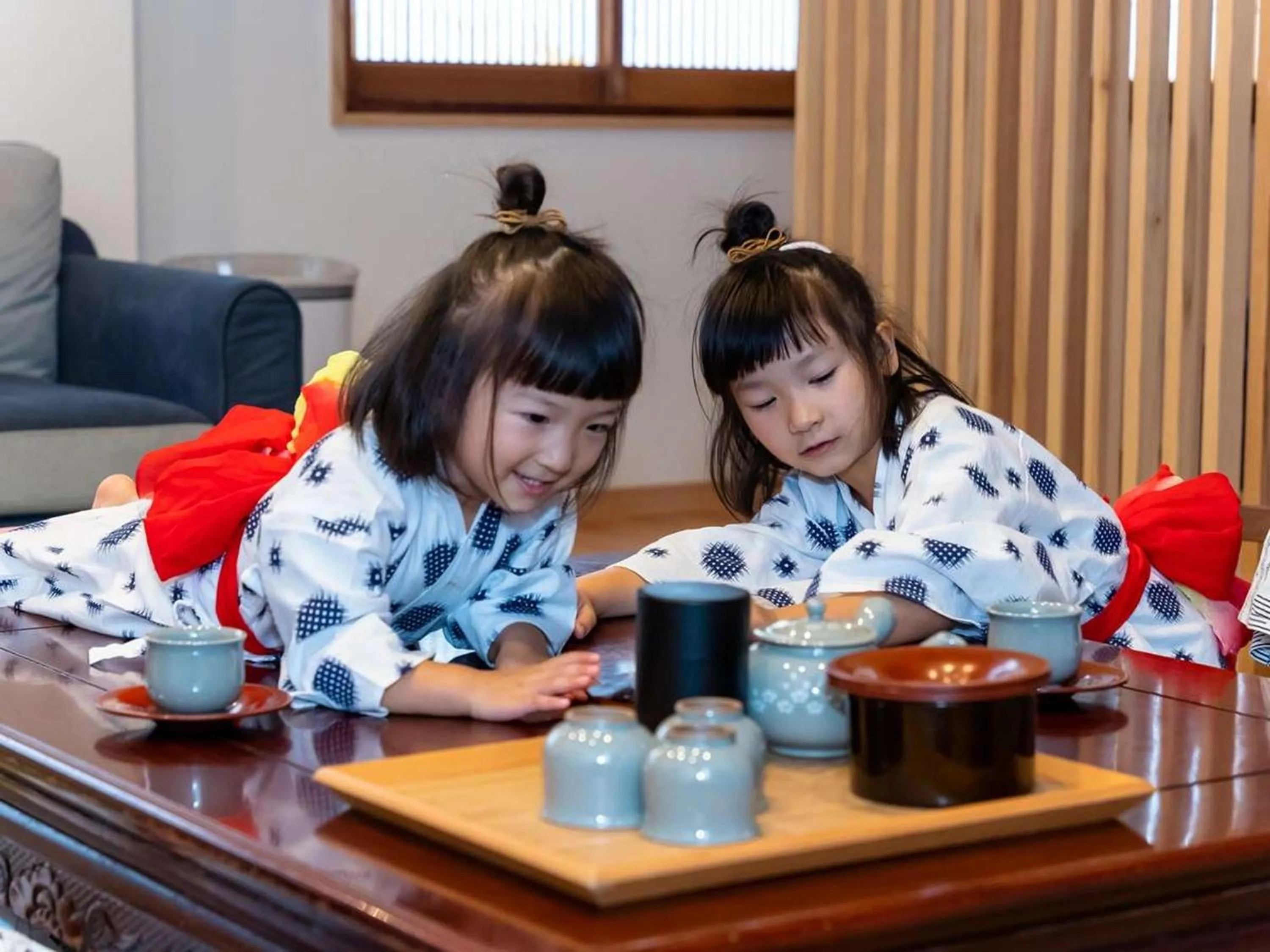 children in Hatsuneso Shinkan