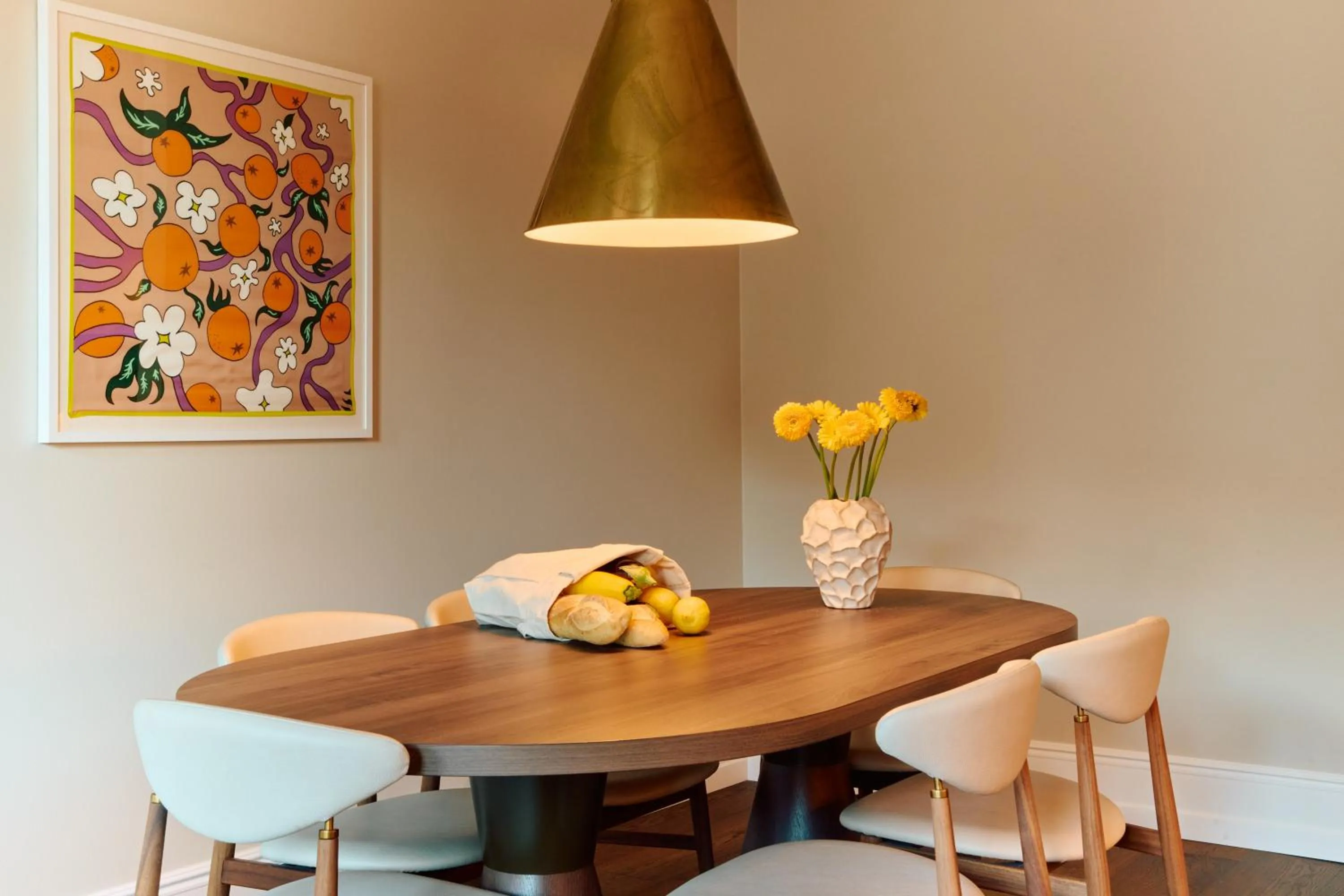 Seating area in Att I Kvadraturen