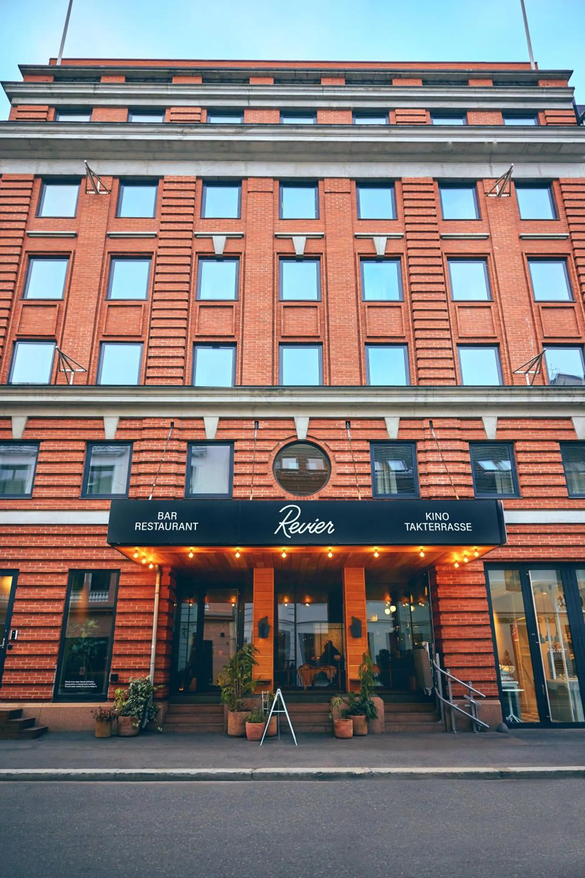 Property building in Att I Kvadraturen