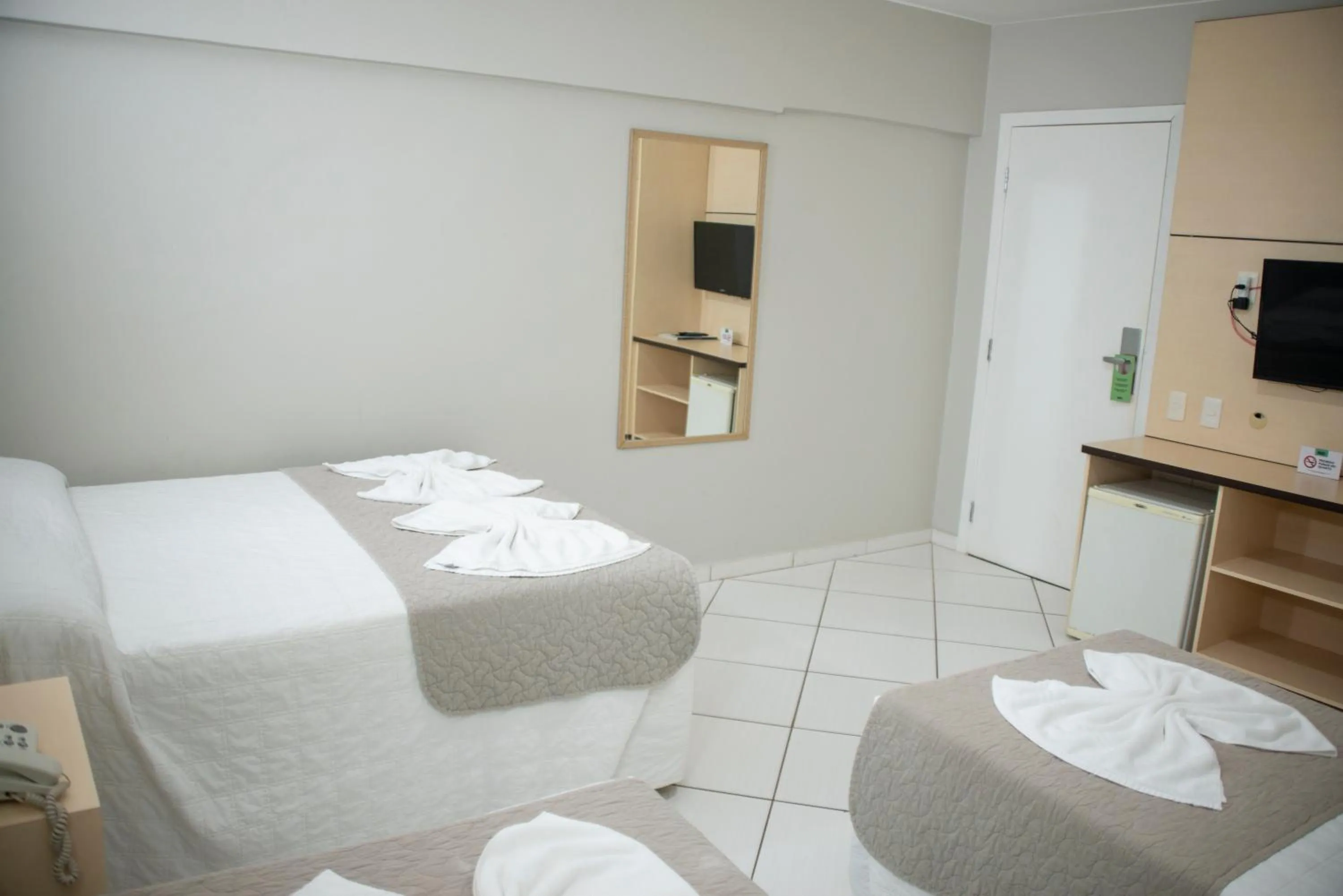 Bedroom, Bed in SMART IGUASSU HOTEL
