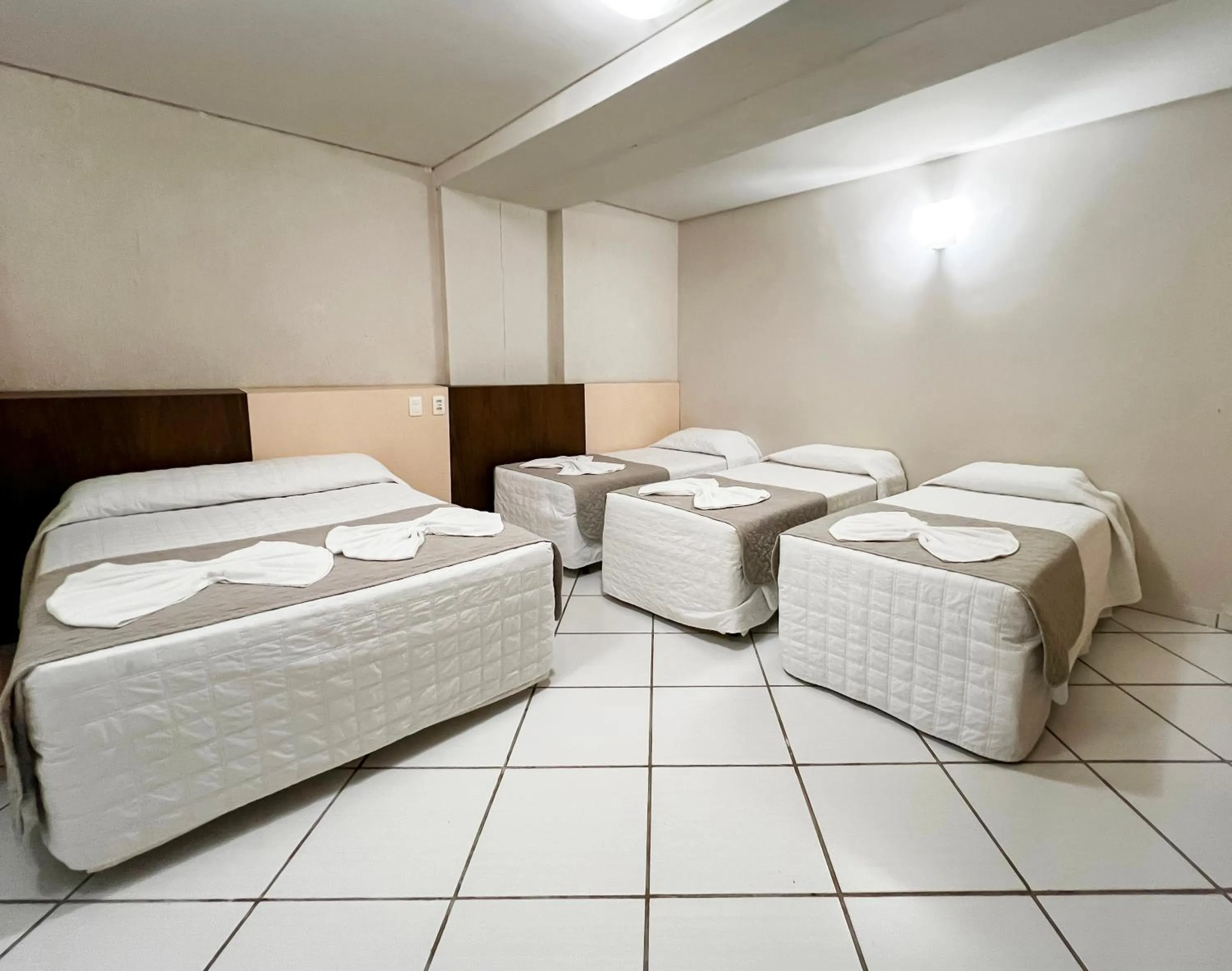 Bedroom, Bed in SMART IGUASSU HOTEL