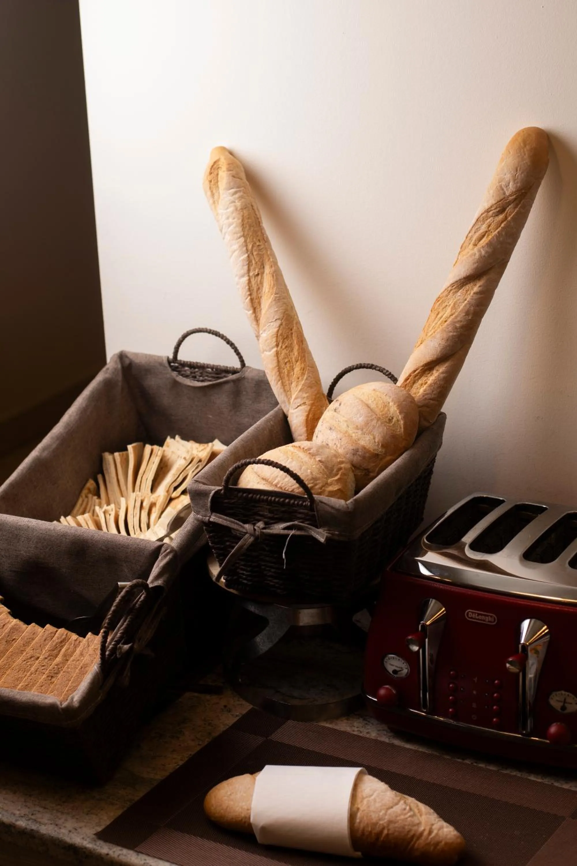 Food and drinks in Luciana Hotel by FHM