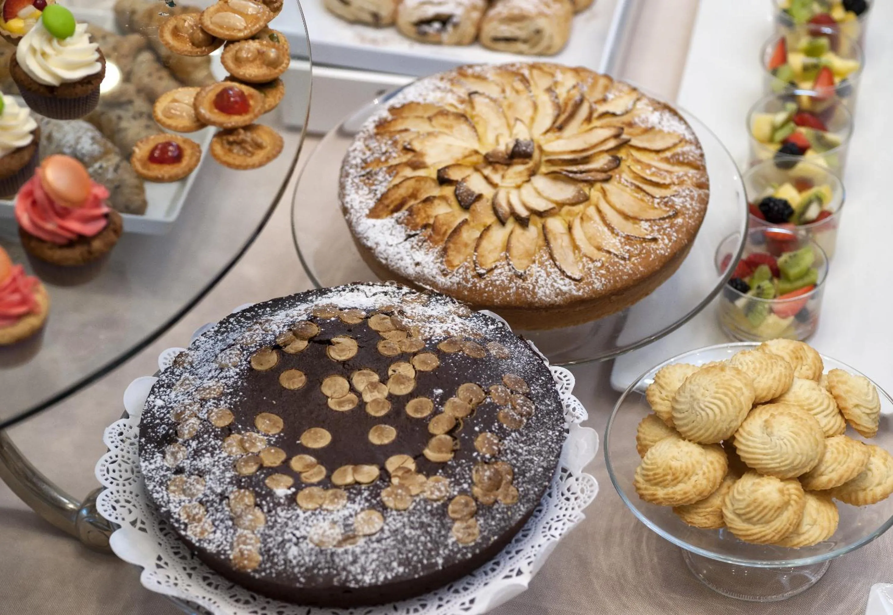 Restaurant/places to eat in Hotel Sporting