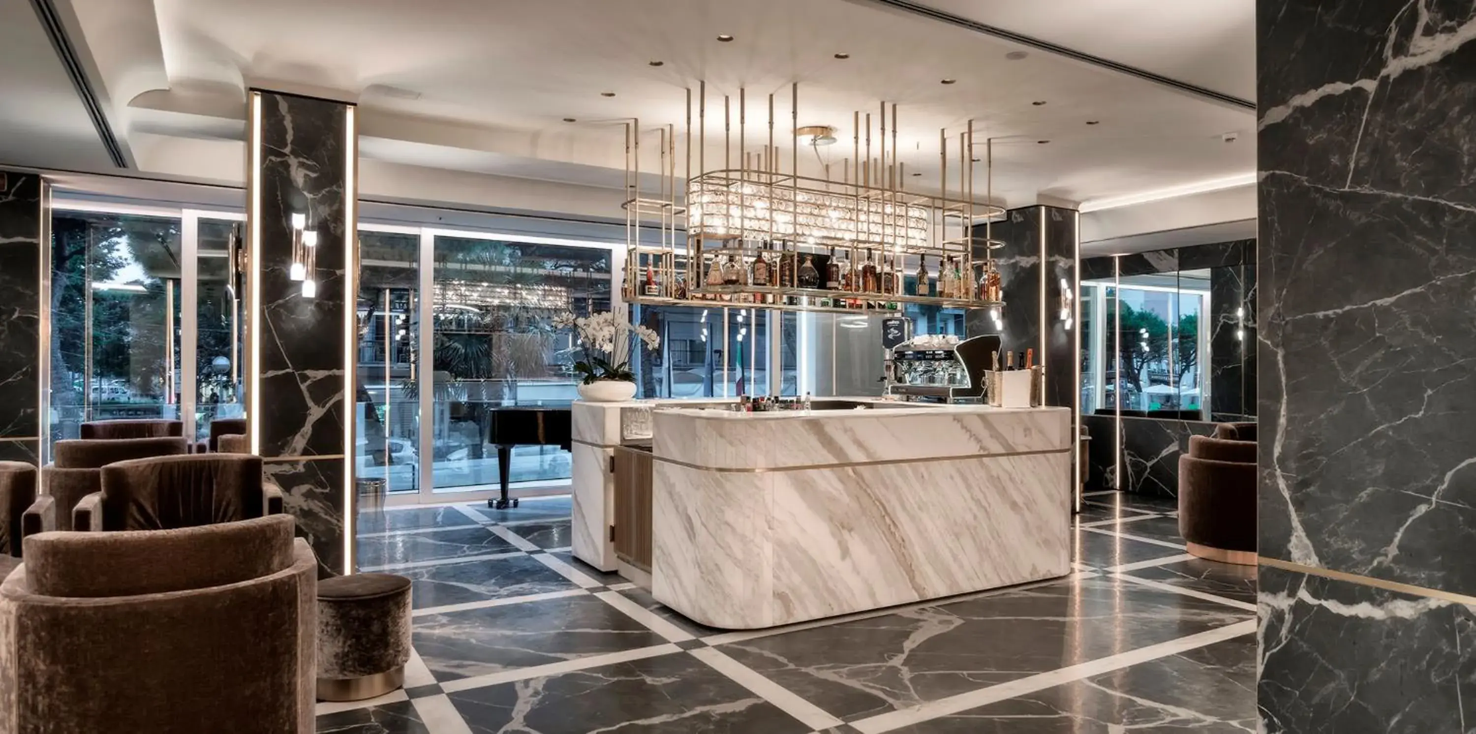 Lounge or bar in Hotel Sporting Lounge or bar in Hotel Sporting