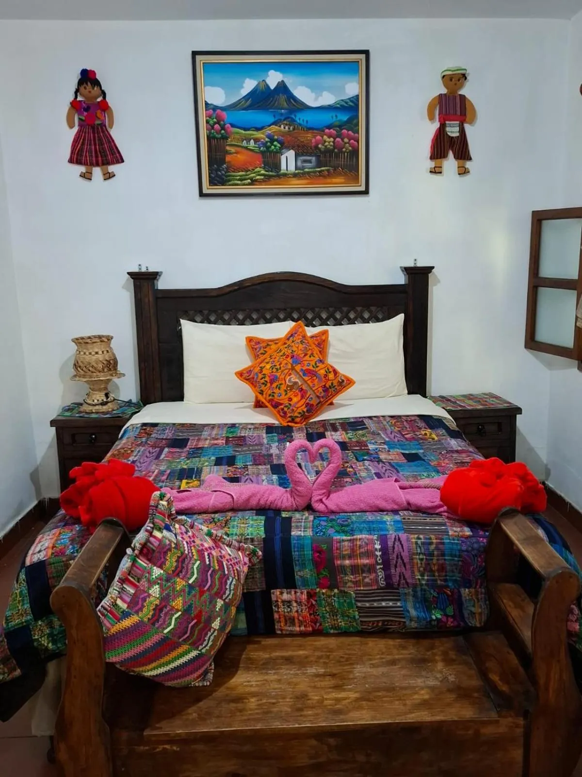 Photo of the whole room, Bed in Francisco's rest house hotel