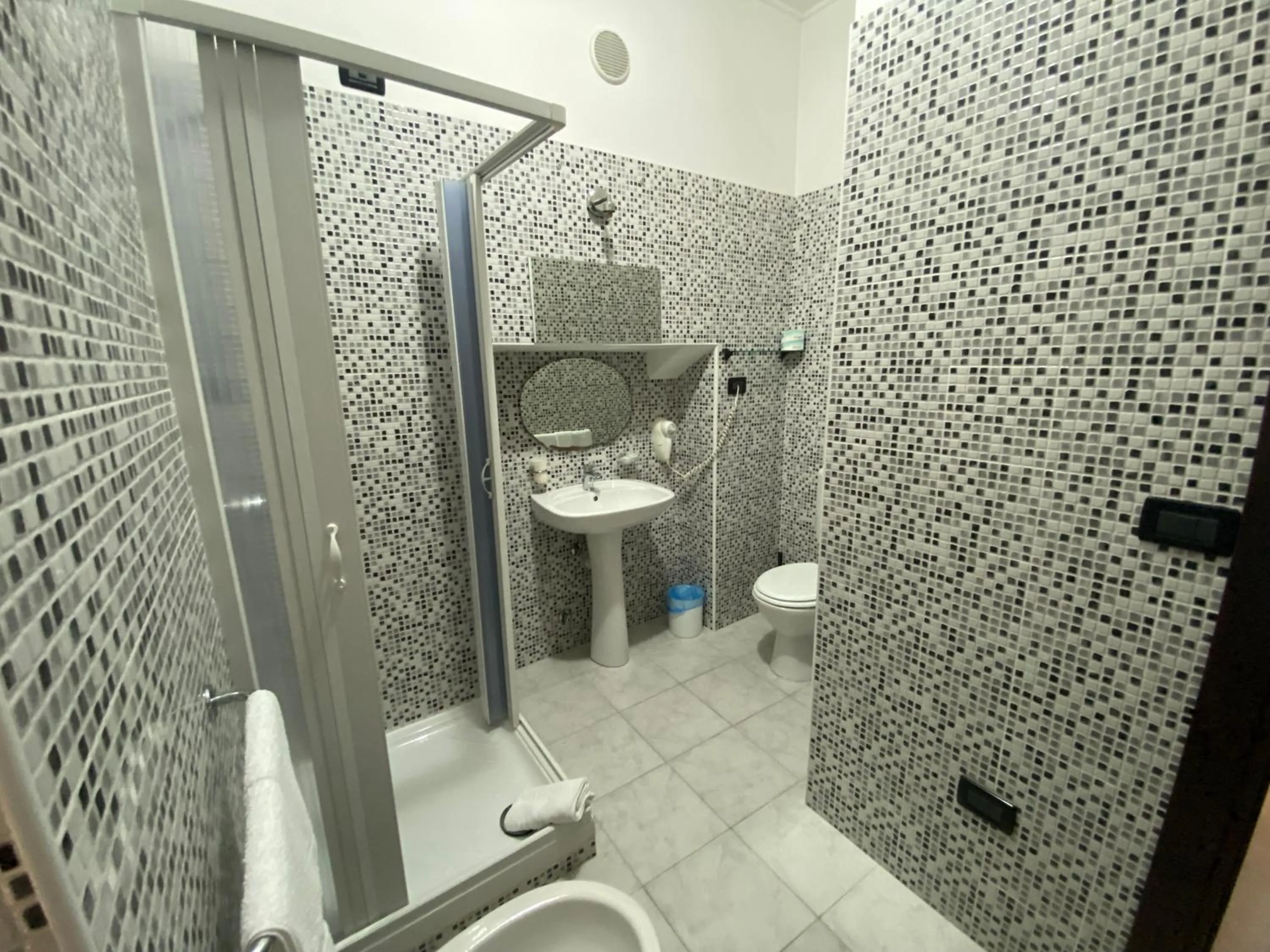 Bathroom in Memole Inn Sanremo