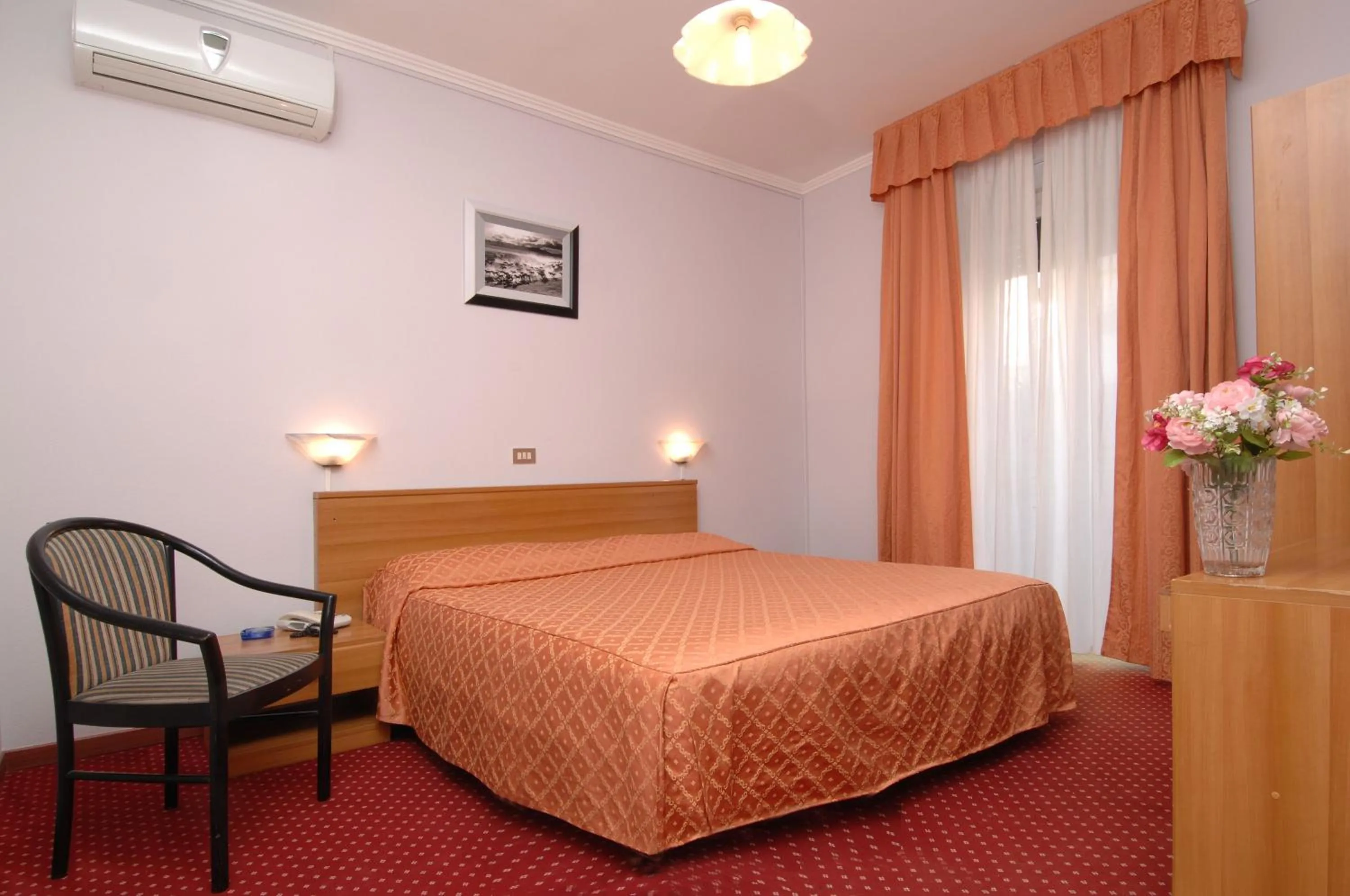 Bed in Hotel Sorriso