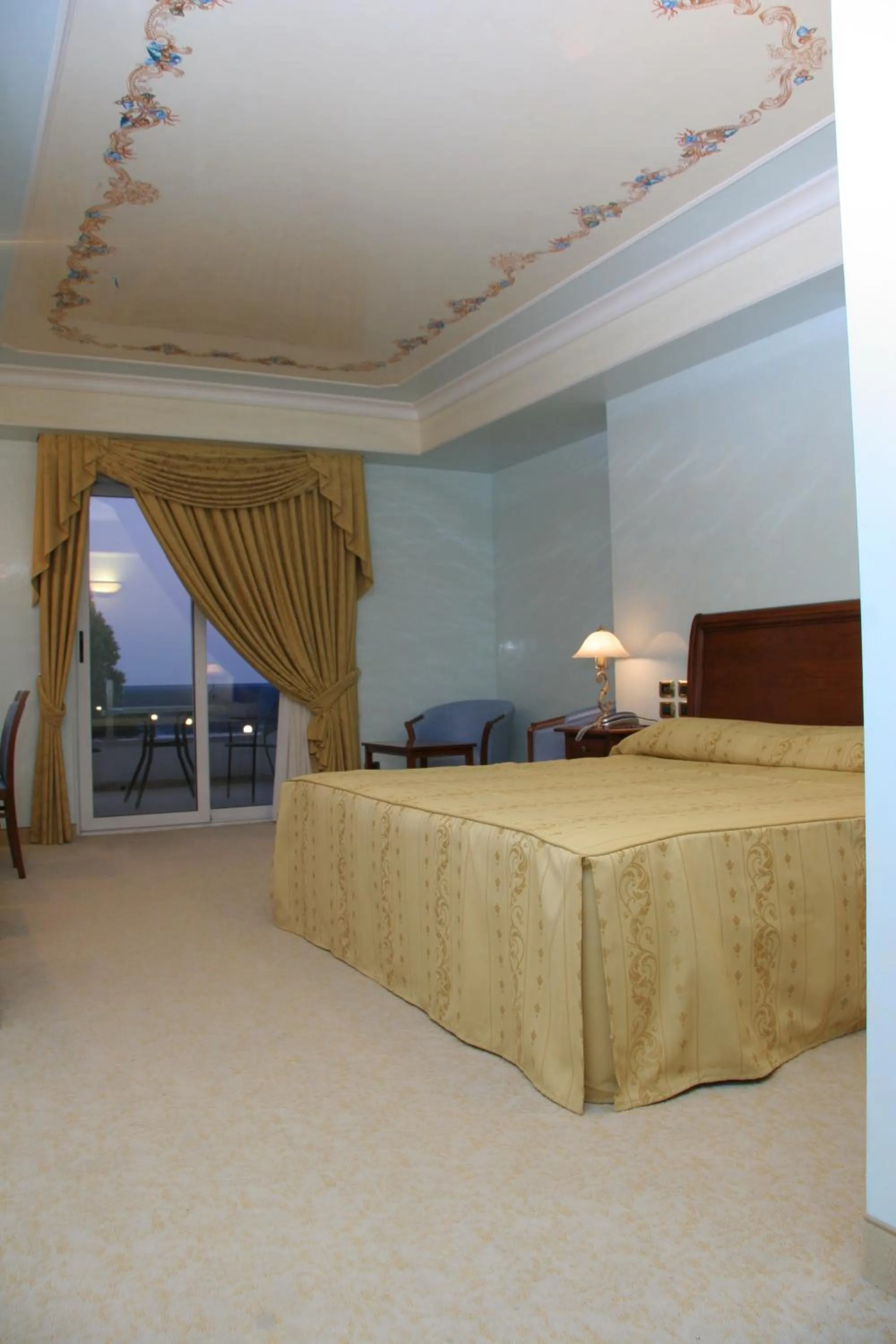 Photo of the whole room in Gardenia Hotel