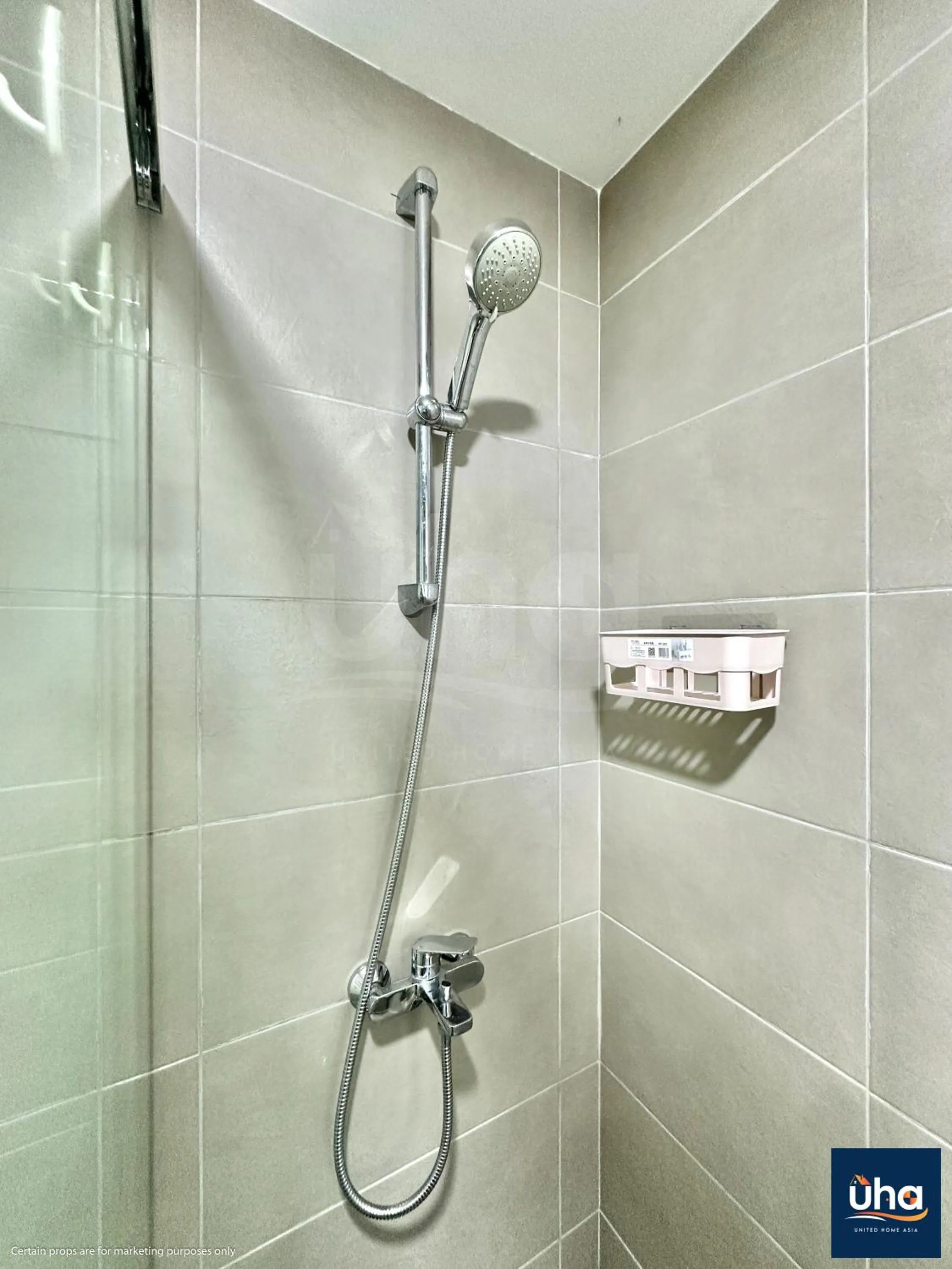Shower in Teega Suites @ UHA