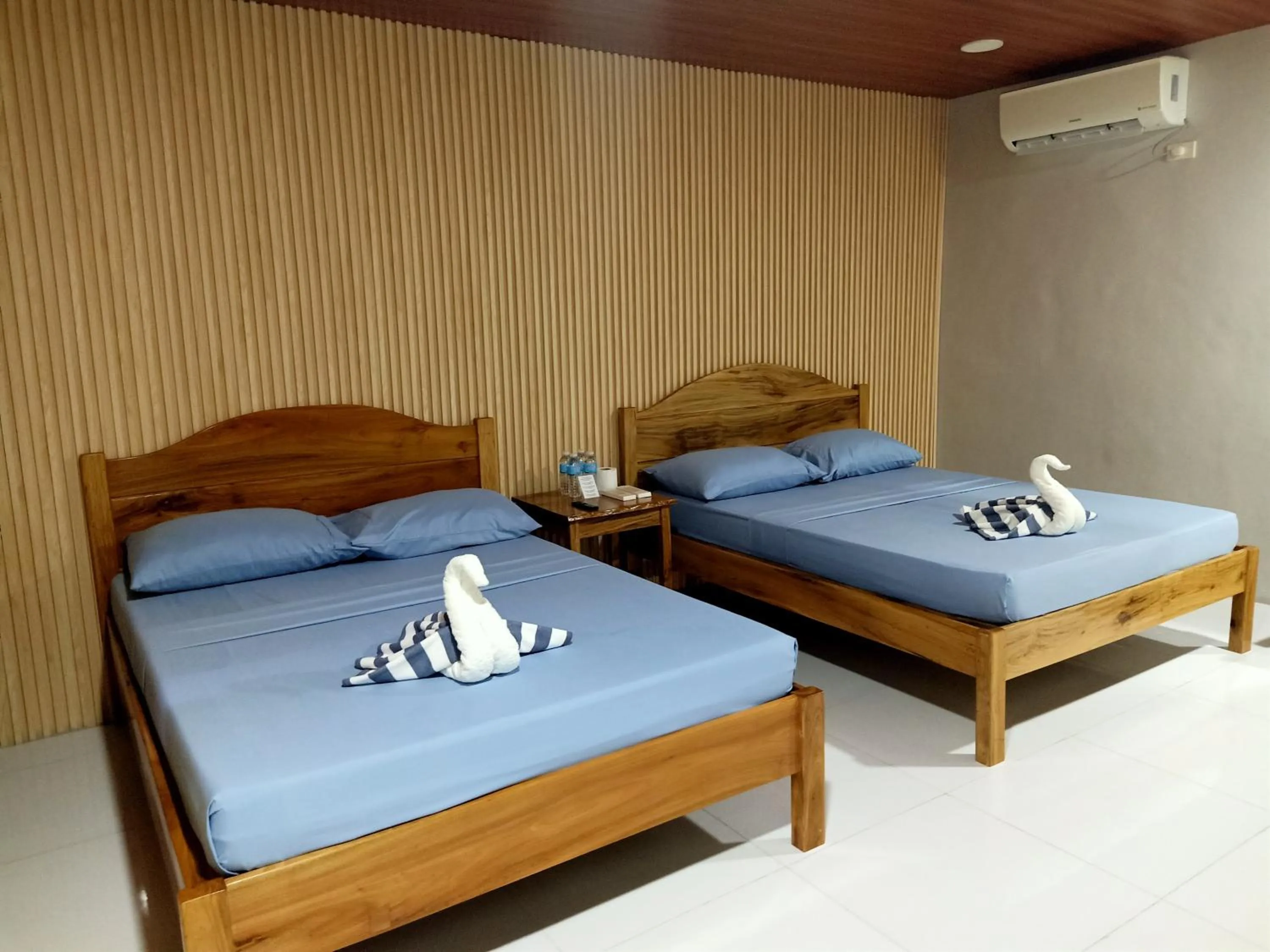 Bed in Panglao Kalikasan Resort
