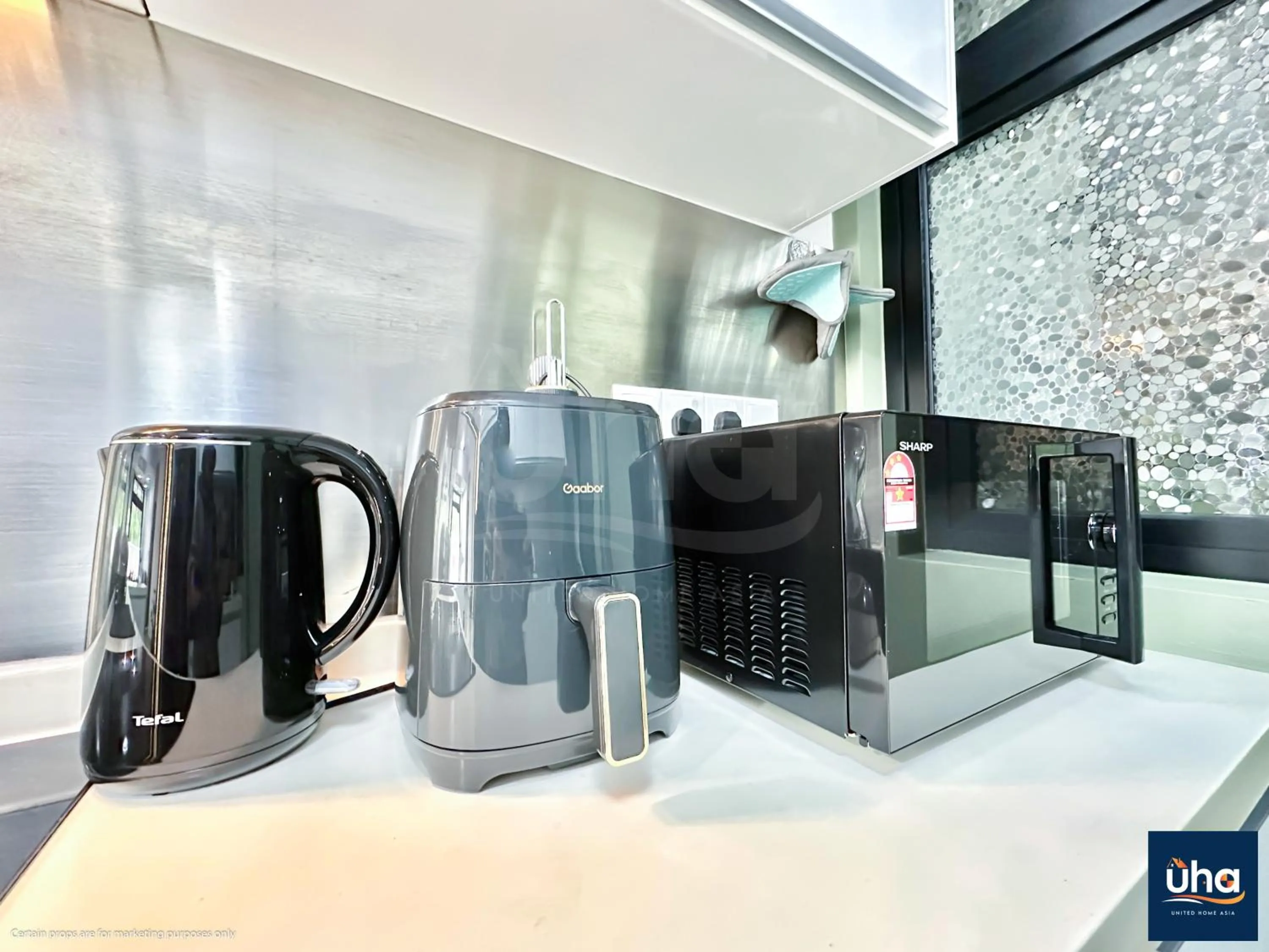 Meridin Medini Iskandar Puteri @ UHA