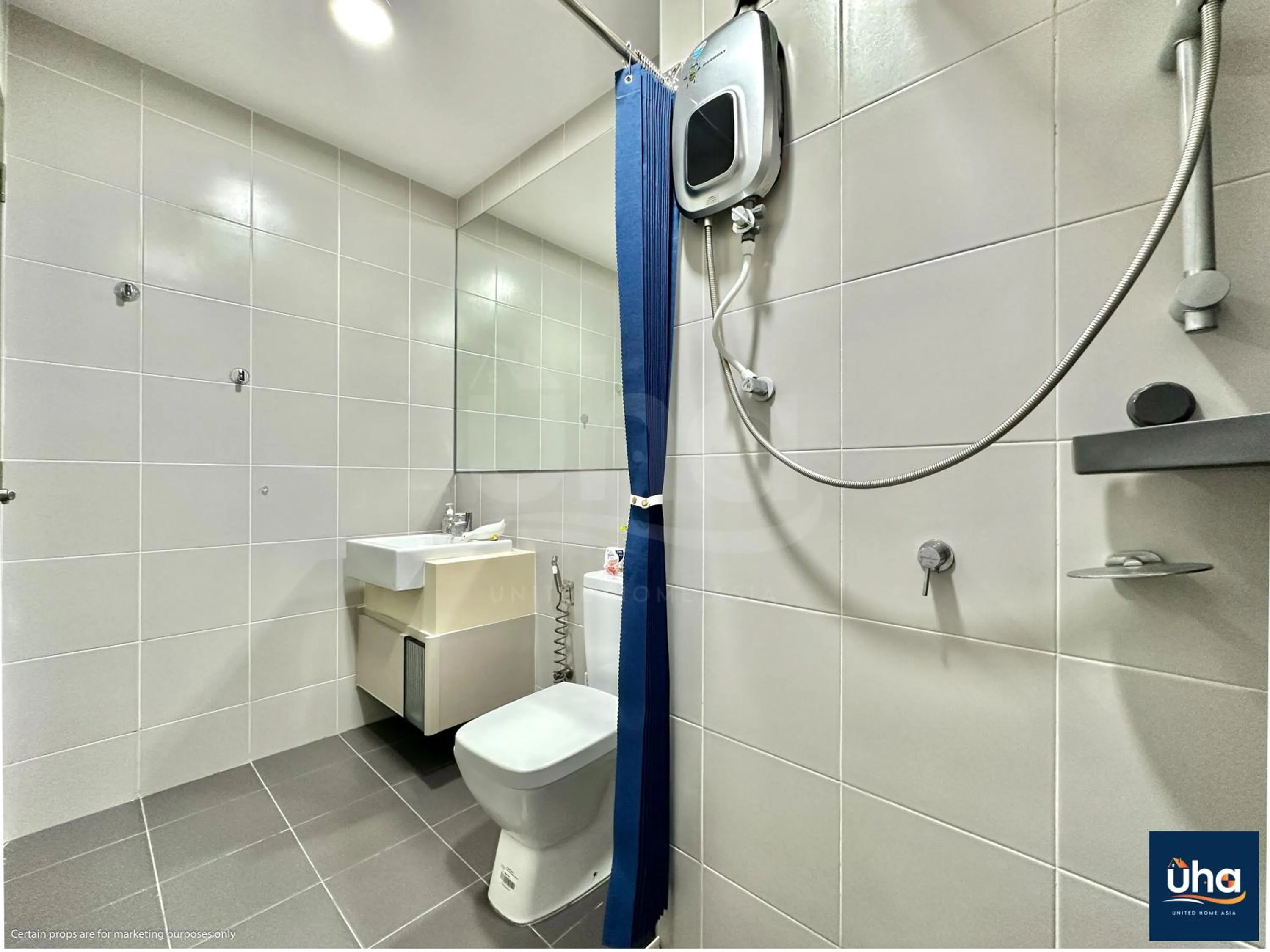 Shower in Meridin Medini Iskandar Puteri @ UHA