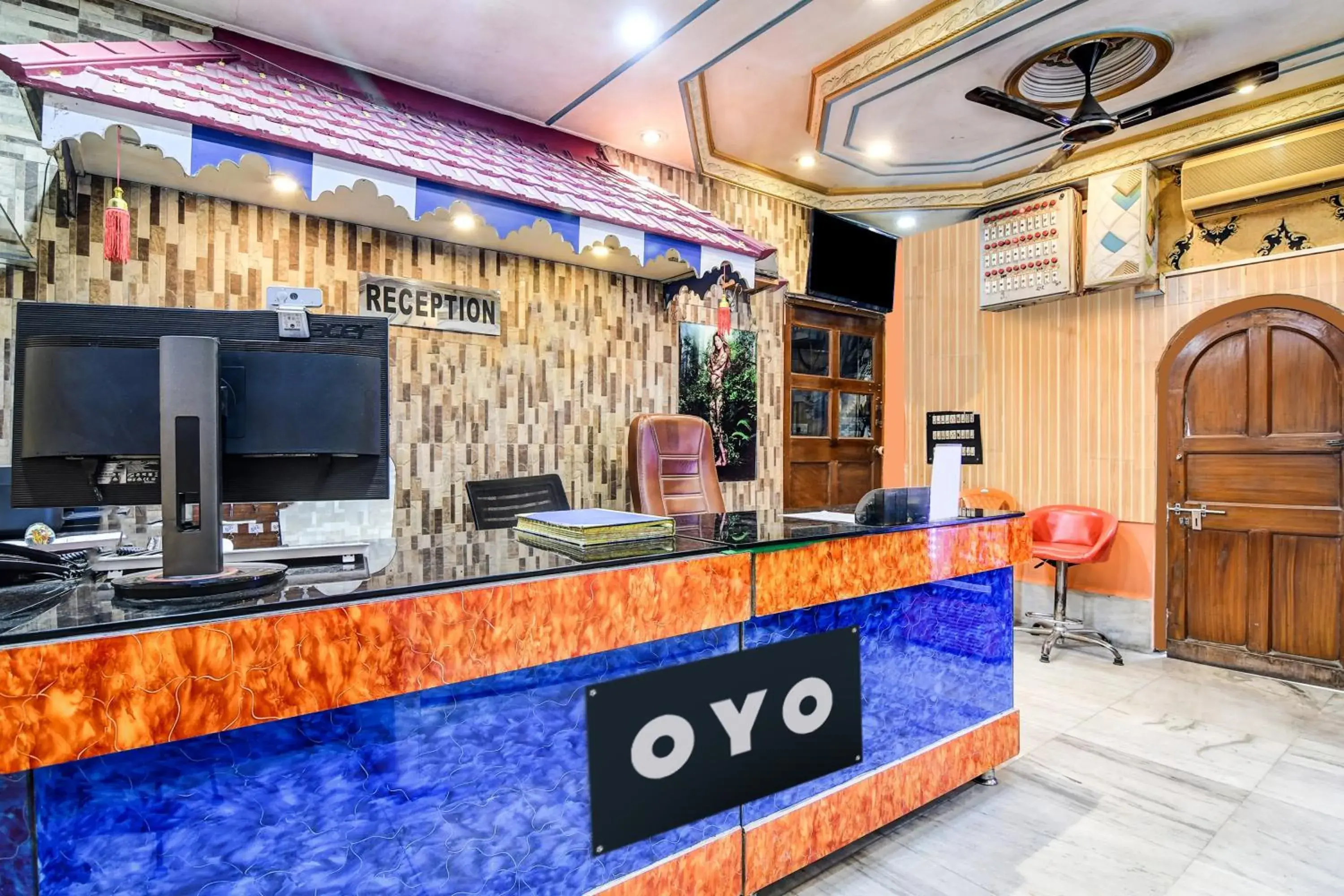 Lobby or reception in Super Collection O Raj Guest House Near Kolkata Airport Lobby or reception in Super Collection O Raj Guest House Near Kolkata Airport