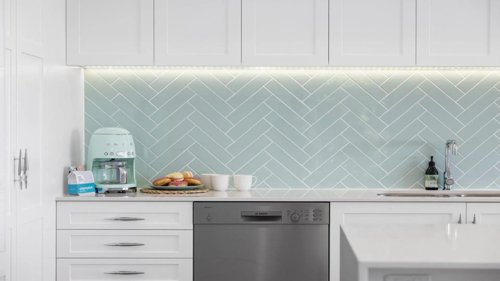 Other in Tea Trees - Modern Townhouse, Village and Beach