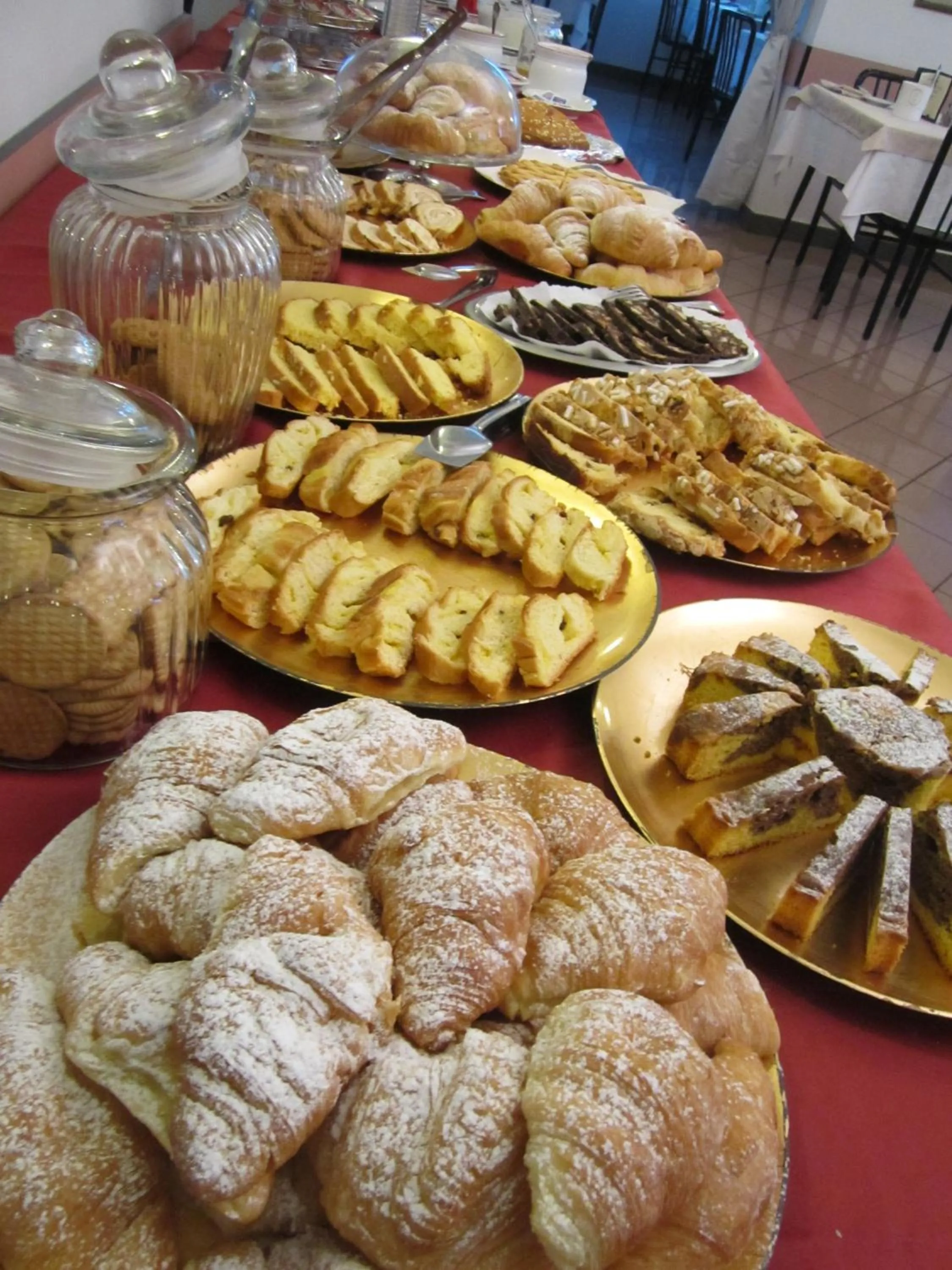 Continental breakfast in Hotel Des Bains