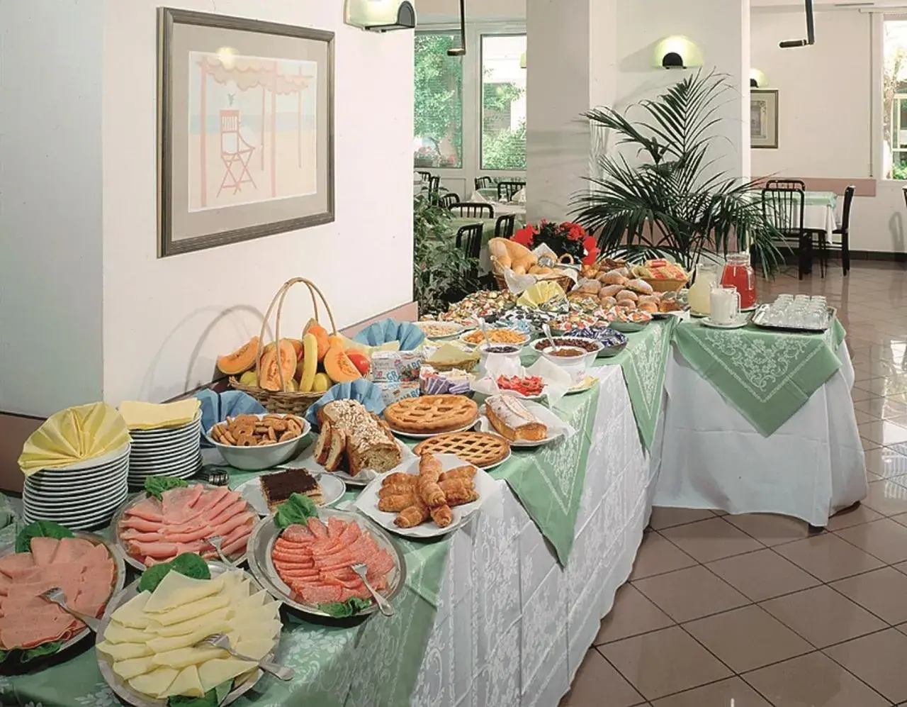 Buffet breakfast in Hotel Des Bains Buffet breakfast in Hotel Des Bains