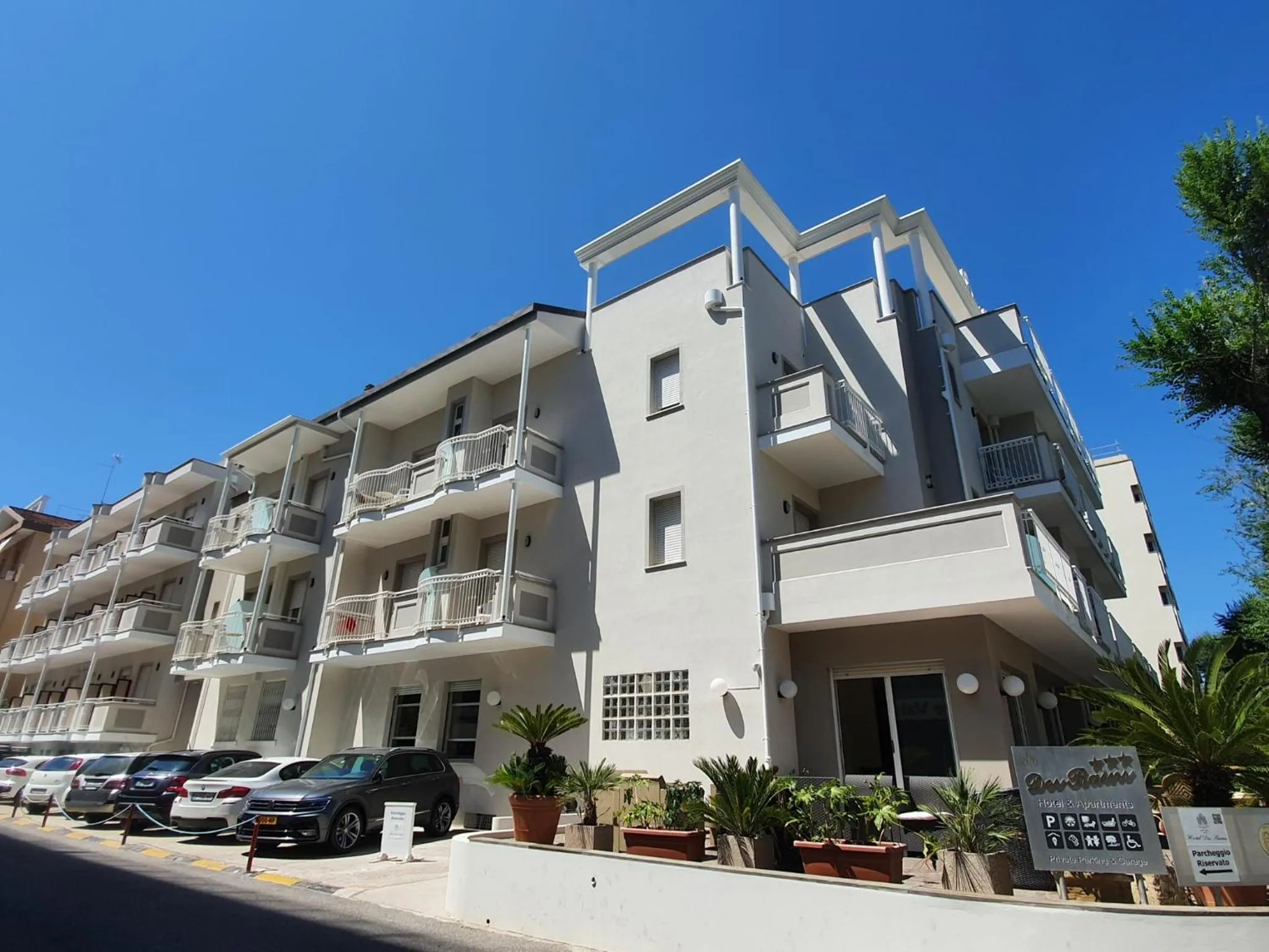 Property building in Hotel Des Bains