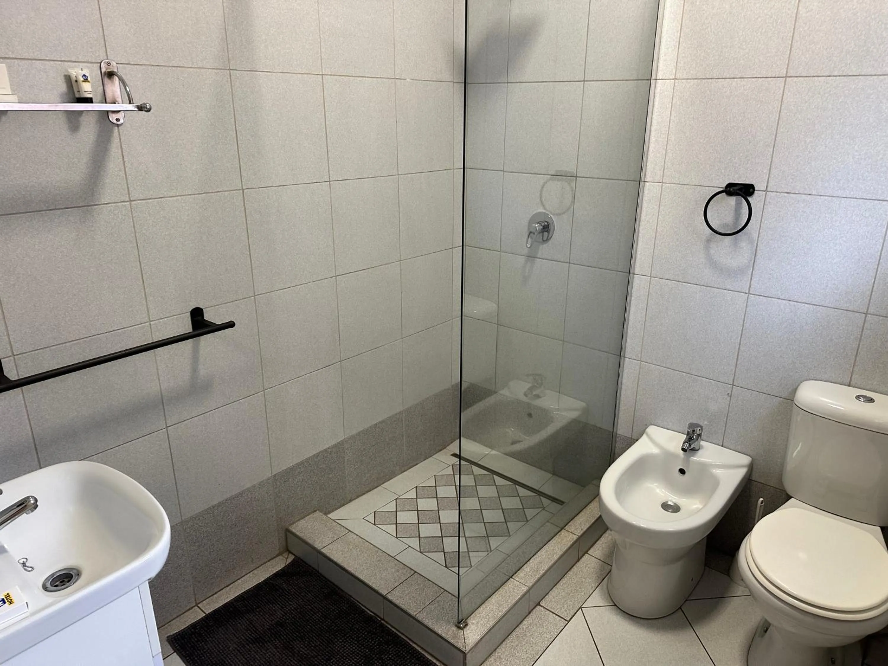 Bathroom in N1 Hotel Rotten Row Harare