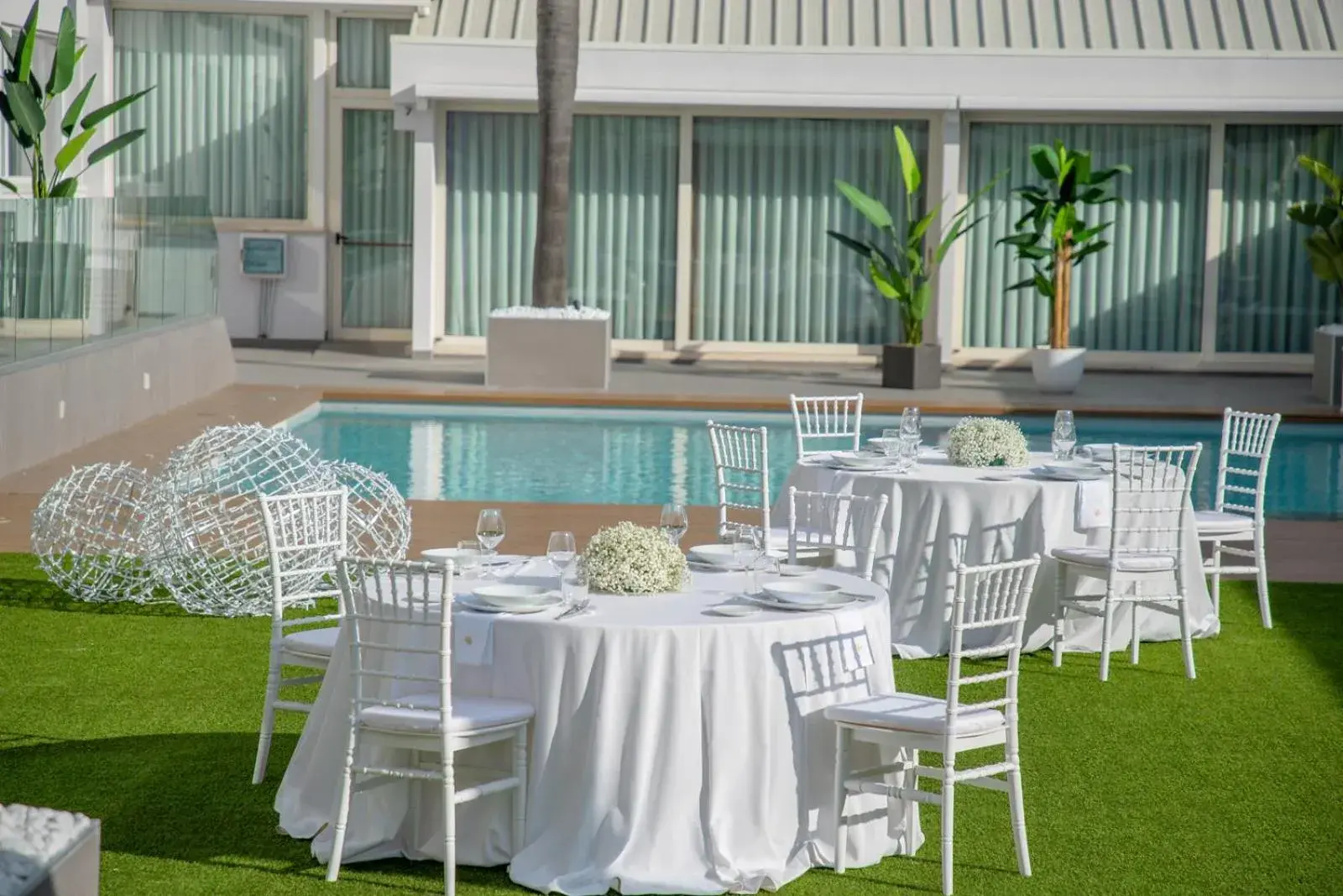 Pool view in Hotel I Gigli Pool view in Hotel I Gigli