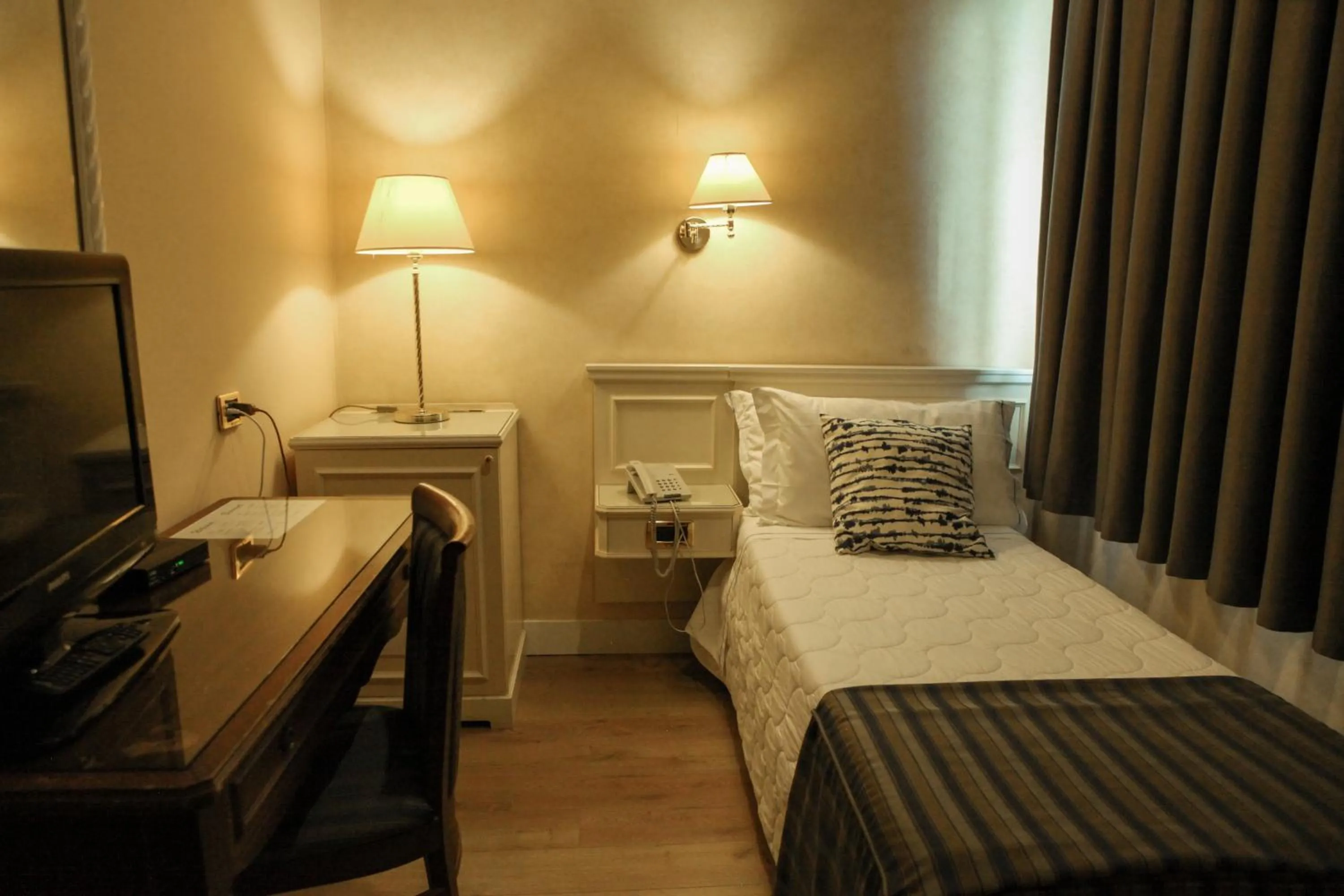 Bedroom, Bed in Hotel I Gigli