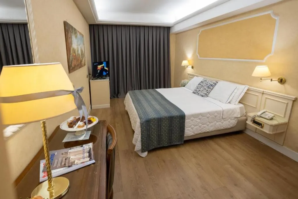 Bedroom, Bed in Hotel I Gigli