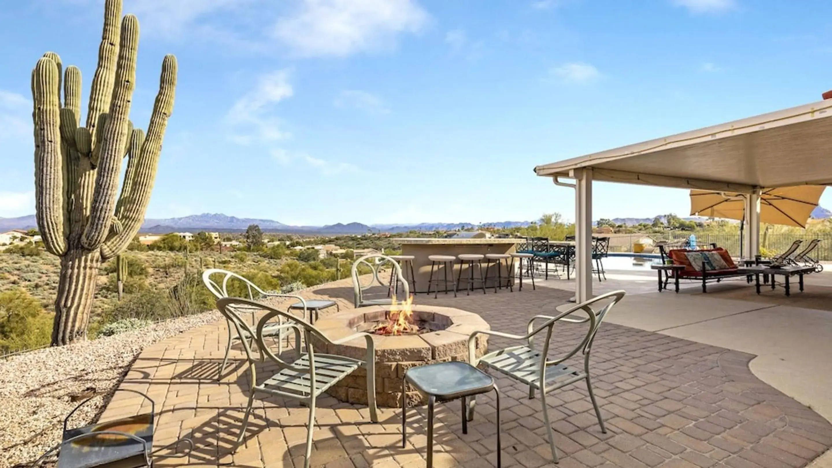 Fountain HiIls 4 Bdrm wBreathtaking Views Pool Fountain HiIls 4 Bdrm wBreathtaking Views Pool