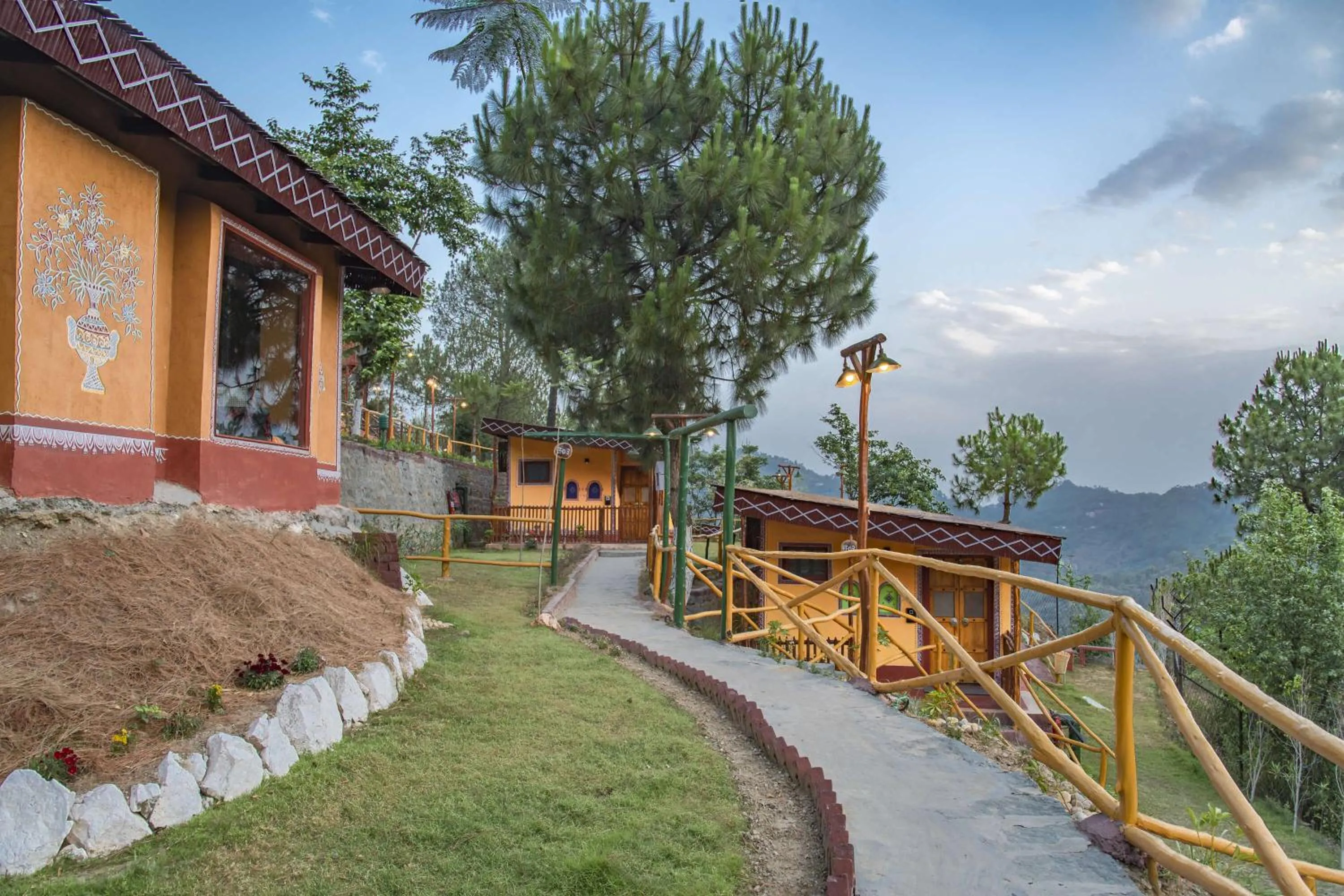 Property building in A Kasauli Ggaon by Echor