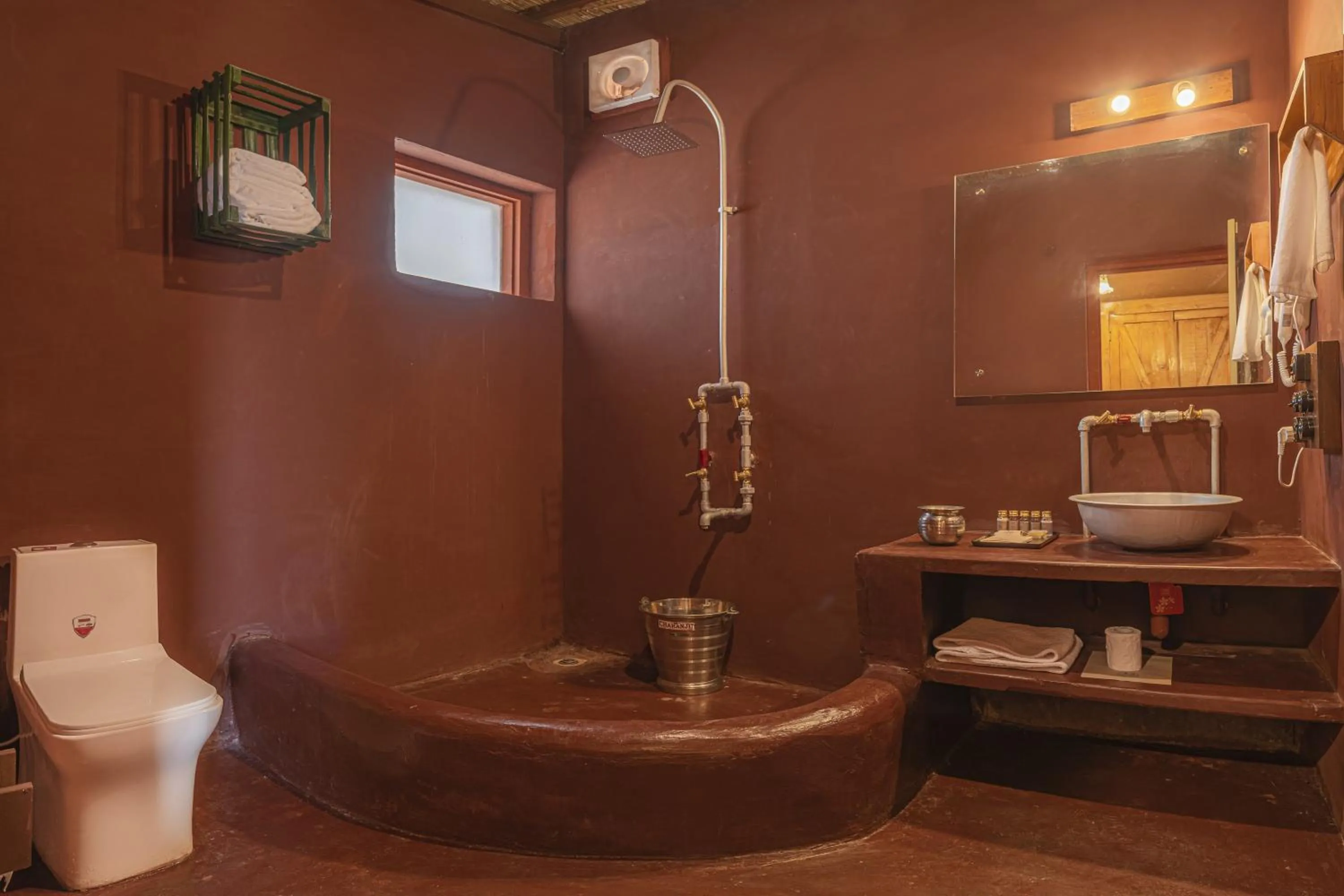 Shower in A Kasauli Ggaon by Echor