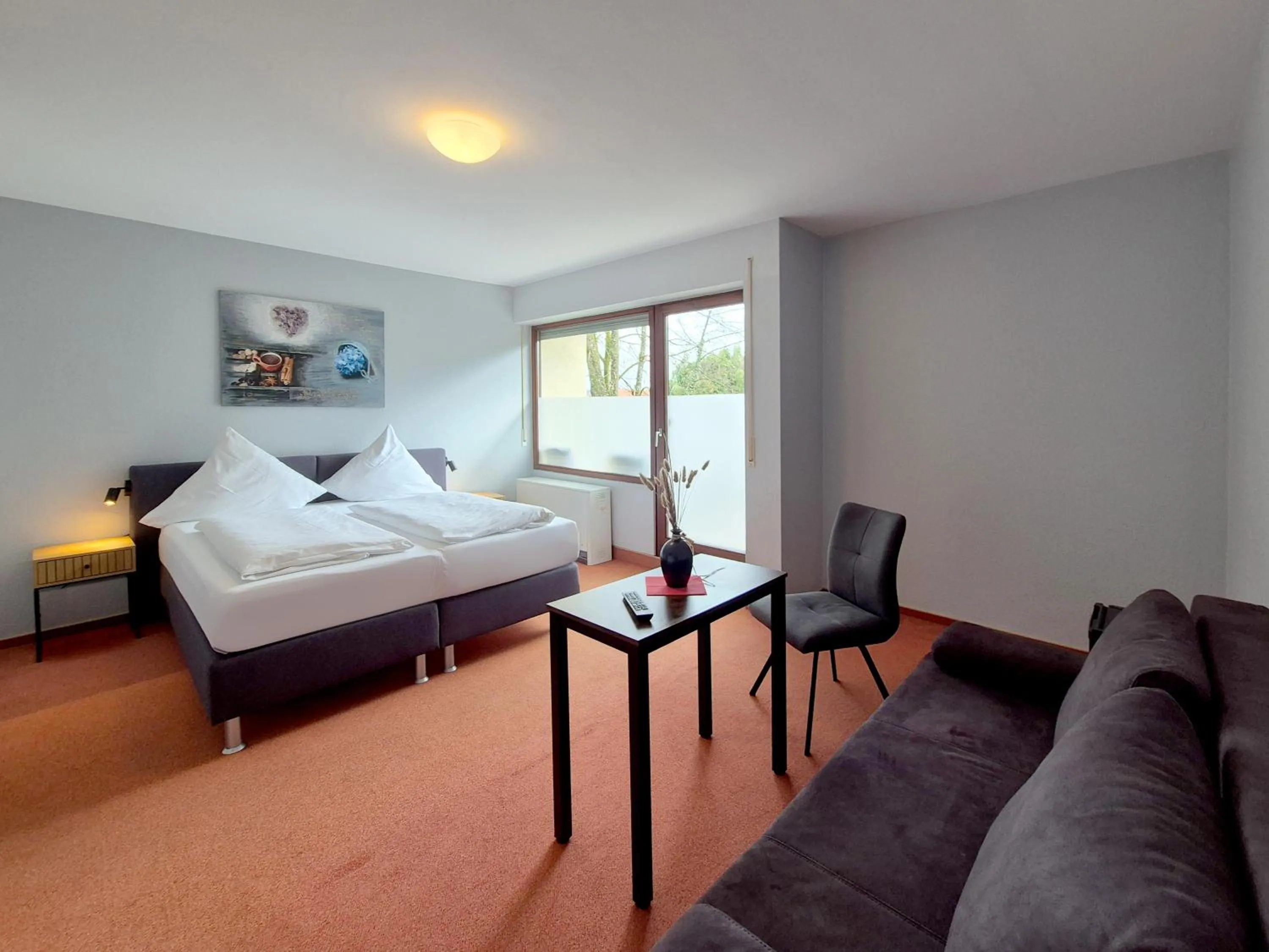 Bed in Hotel Schachener Hof