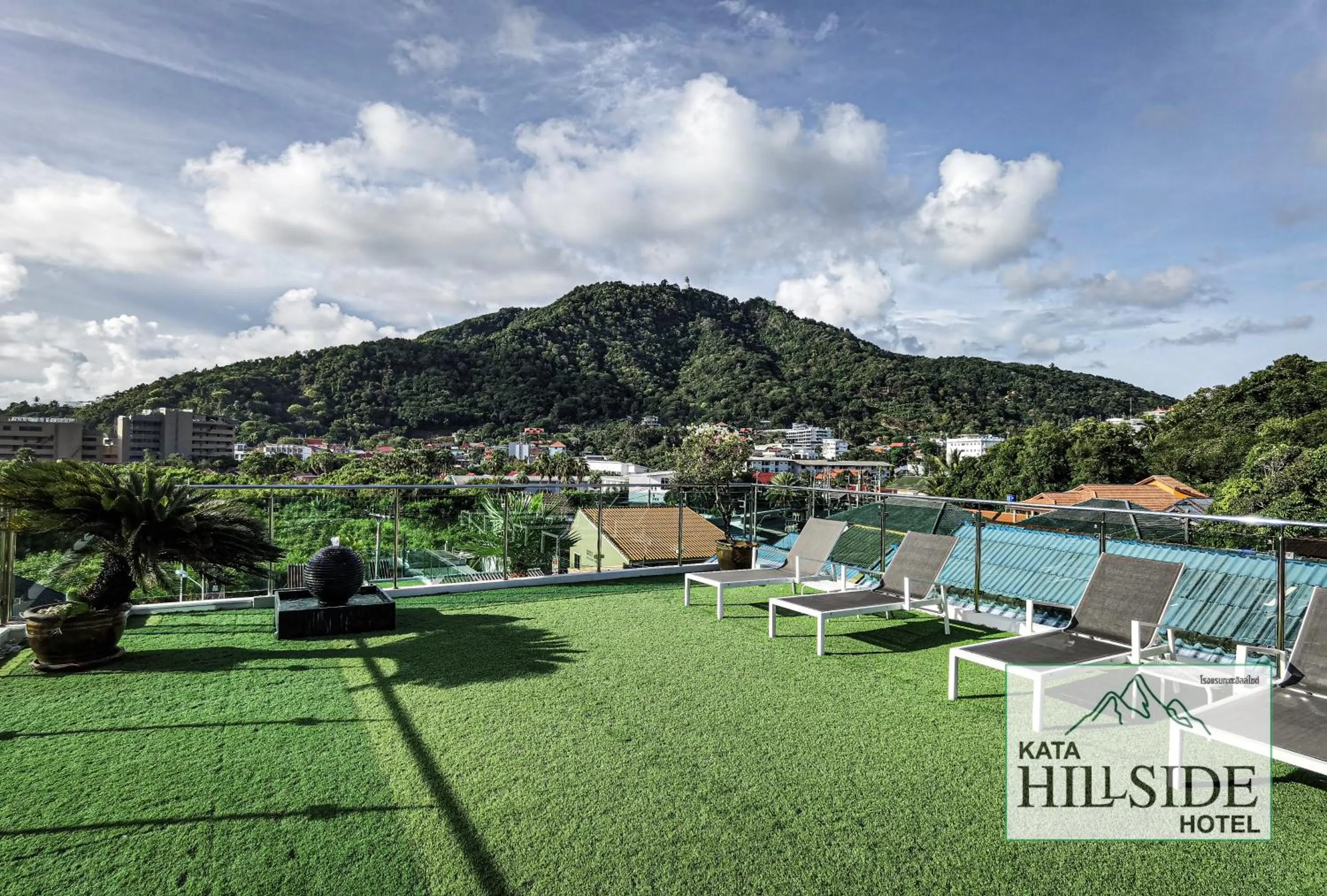 Kata Hillside Hotel