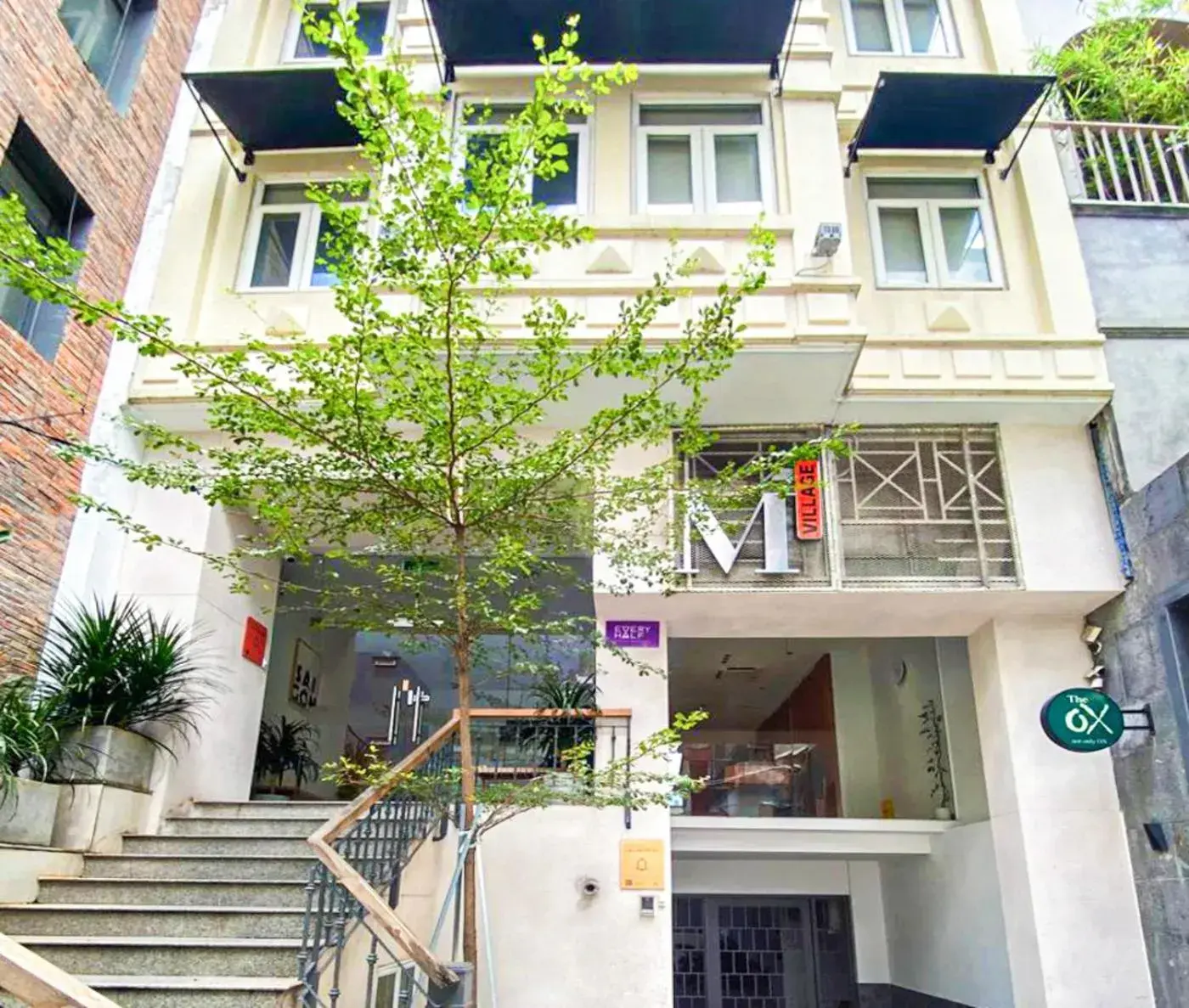 Property building in Express by M Village Đông Du Property building in Express by M Village Đông Du