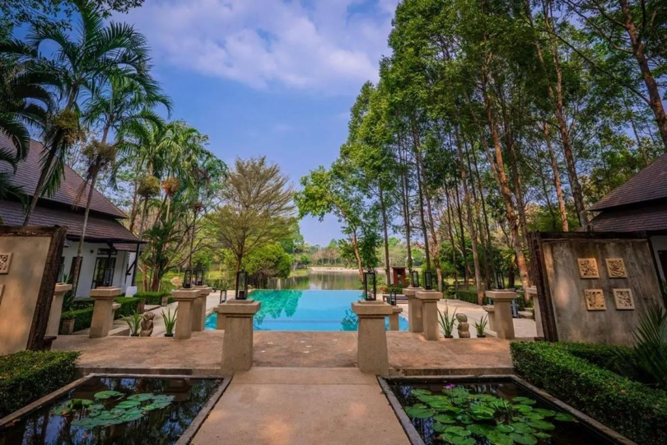 Pool view in Siamdasada Khaoyai