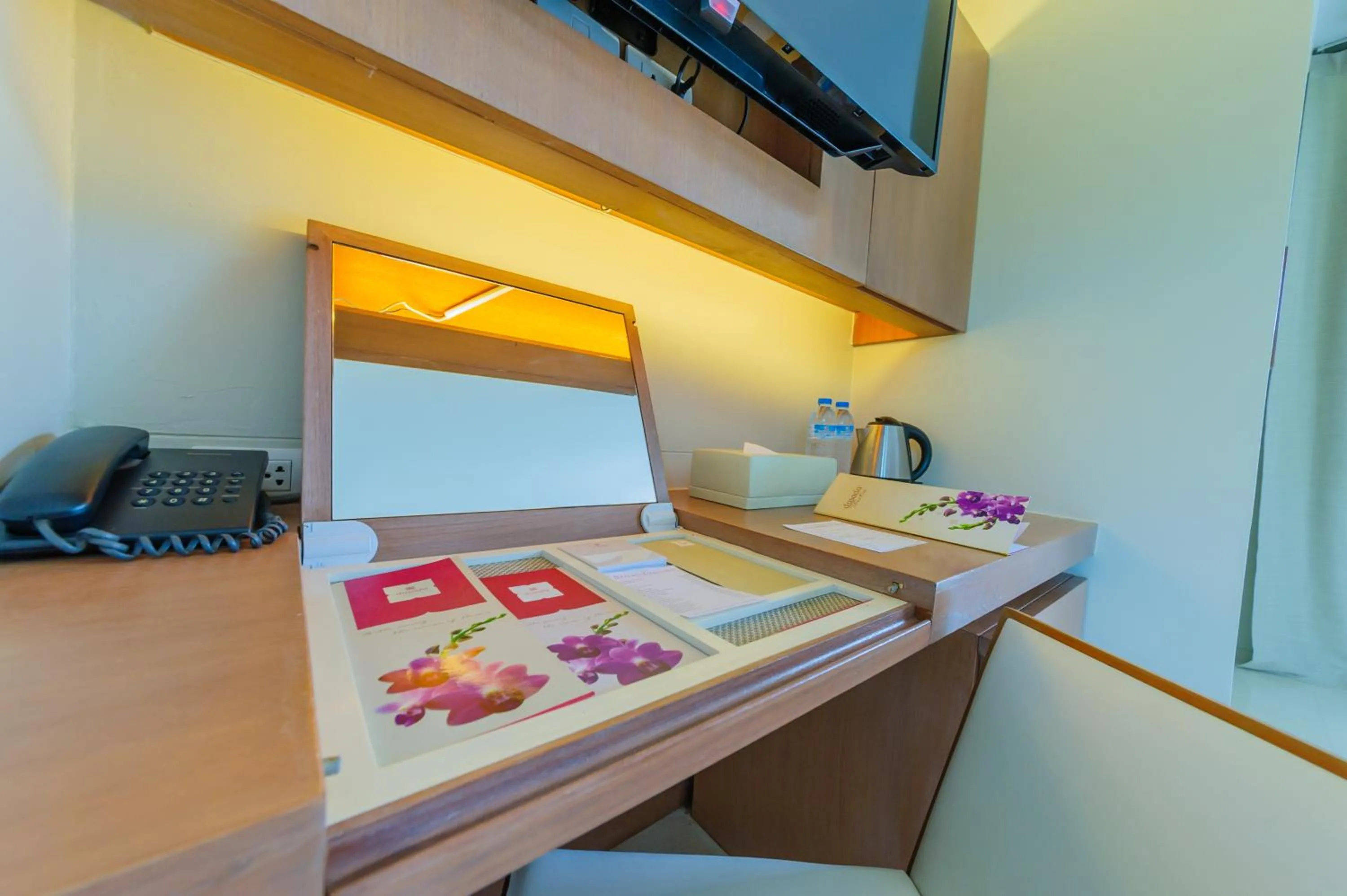 TV and multimedia in Siamdasada Khaoyai