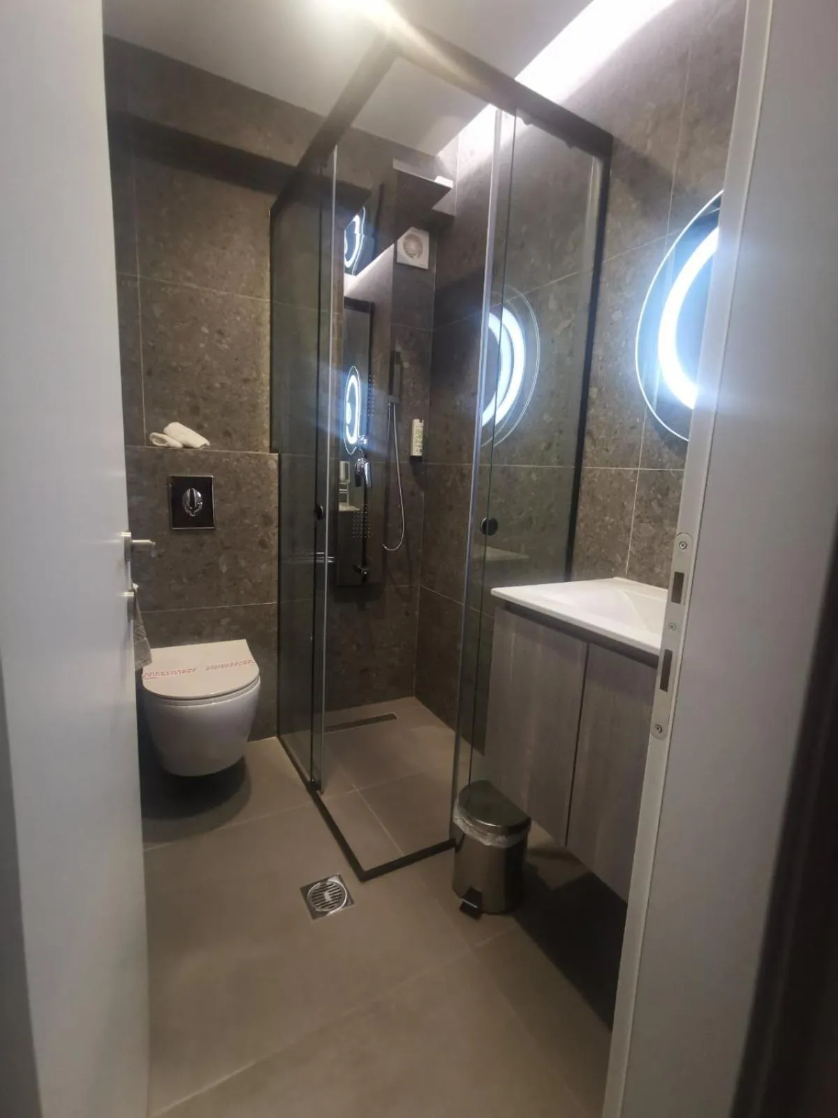 Bathroom in Empress Luxury Residences