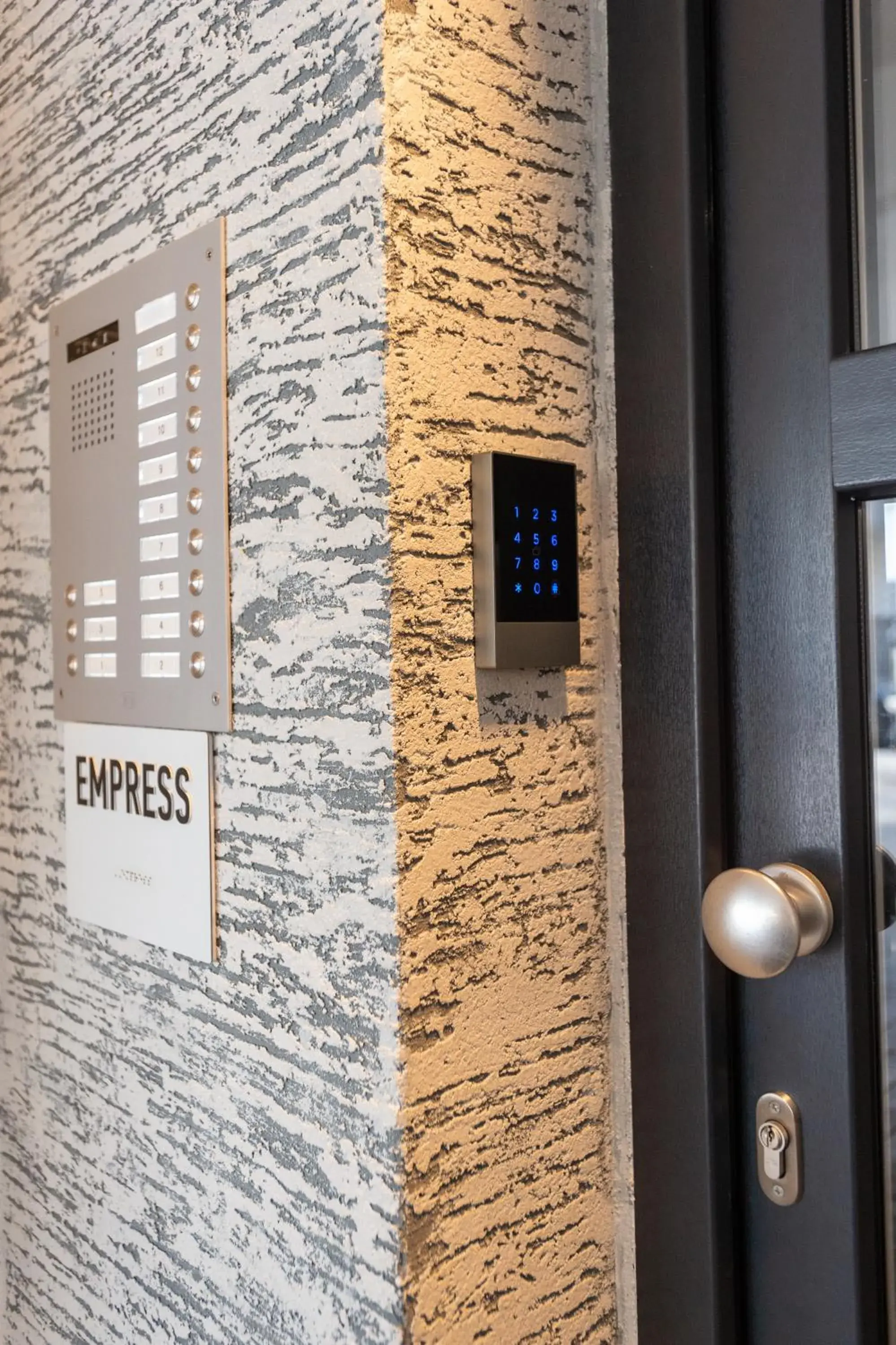 Property building in Empress Luxury Residences Property building in Empress Luxury Residences