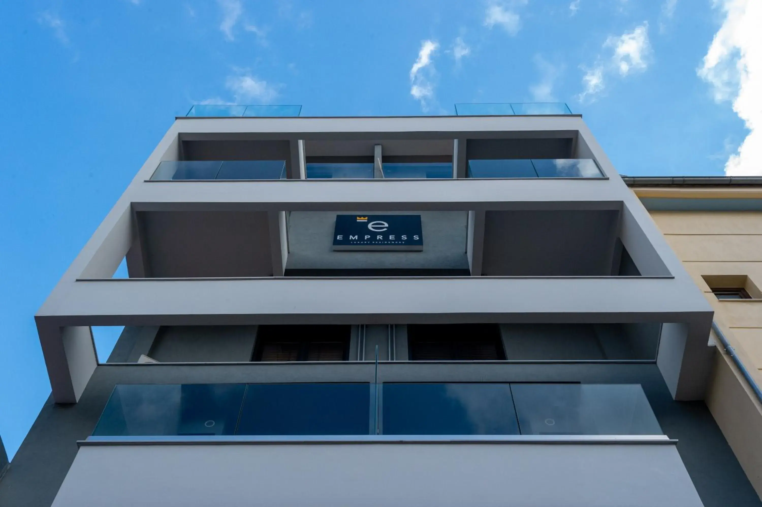 Property building in Empress Luxury Residences Property building in Empress Luxury Residences