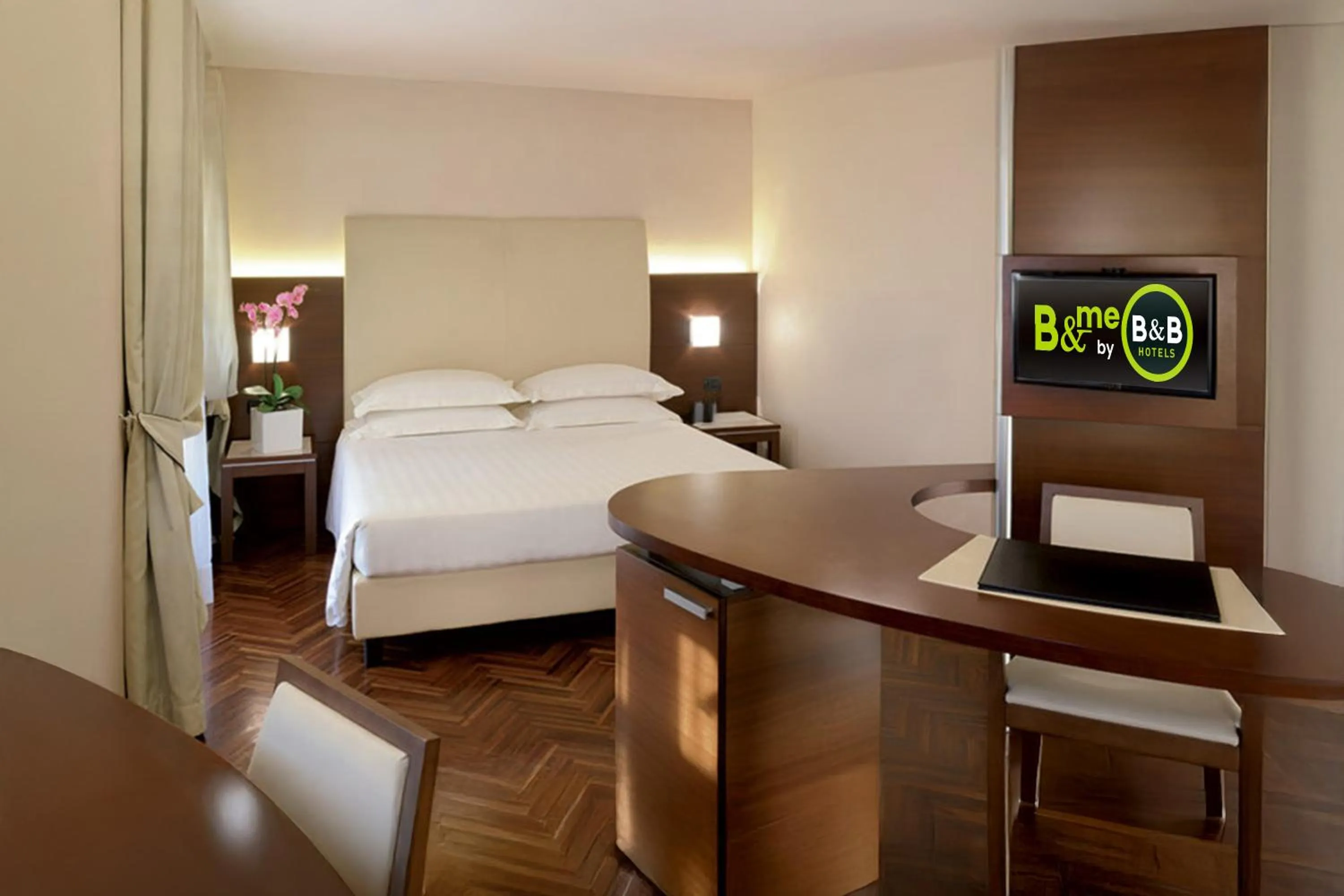 TV and multimedia, Bed in B&B HOTEL Habitat Giussano