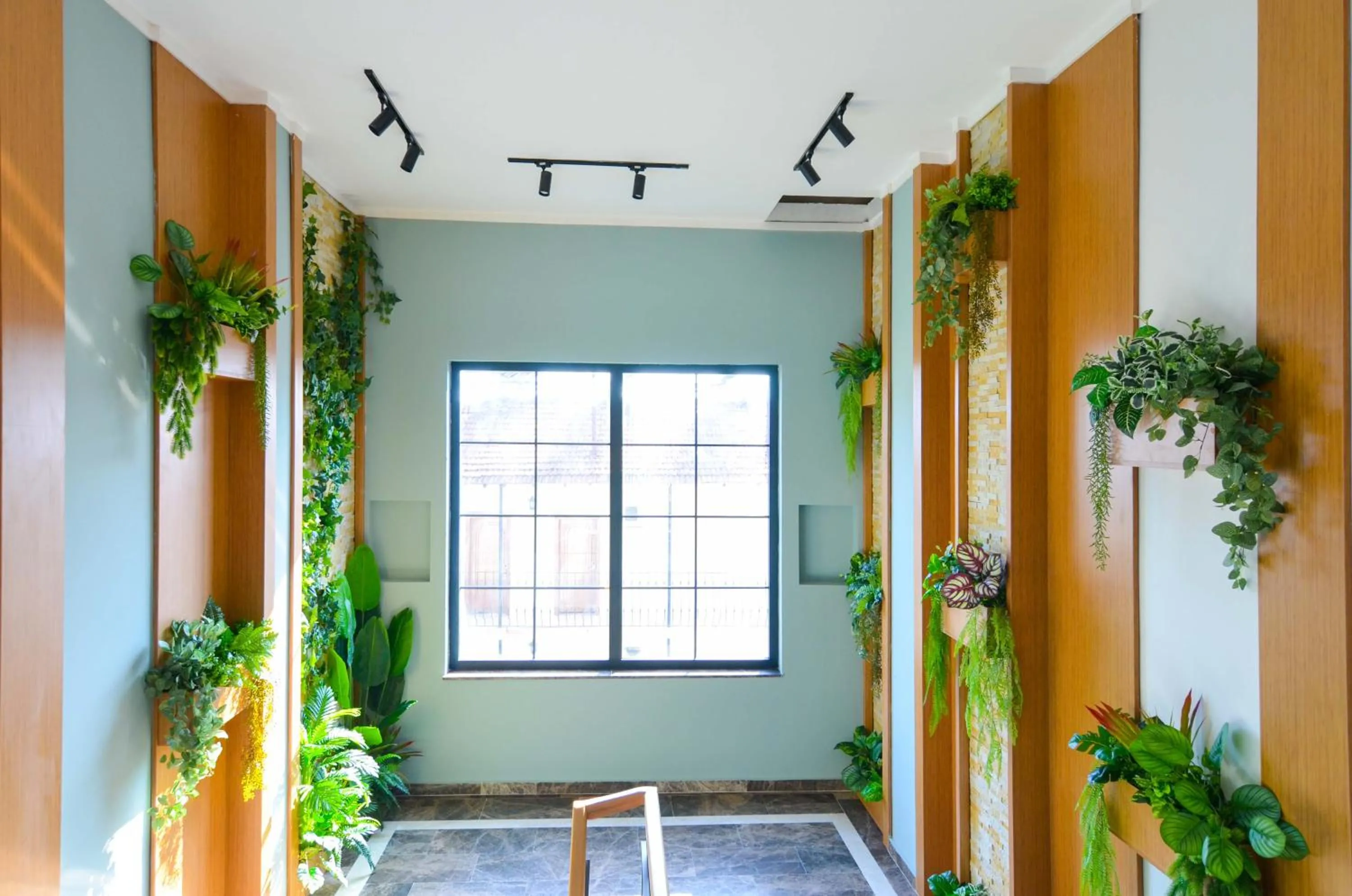 Property building in Juglans Suites