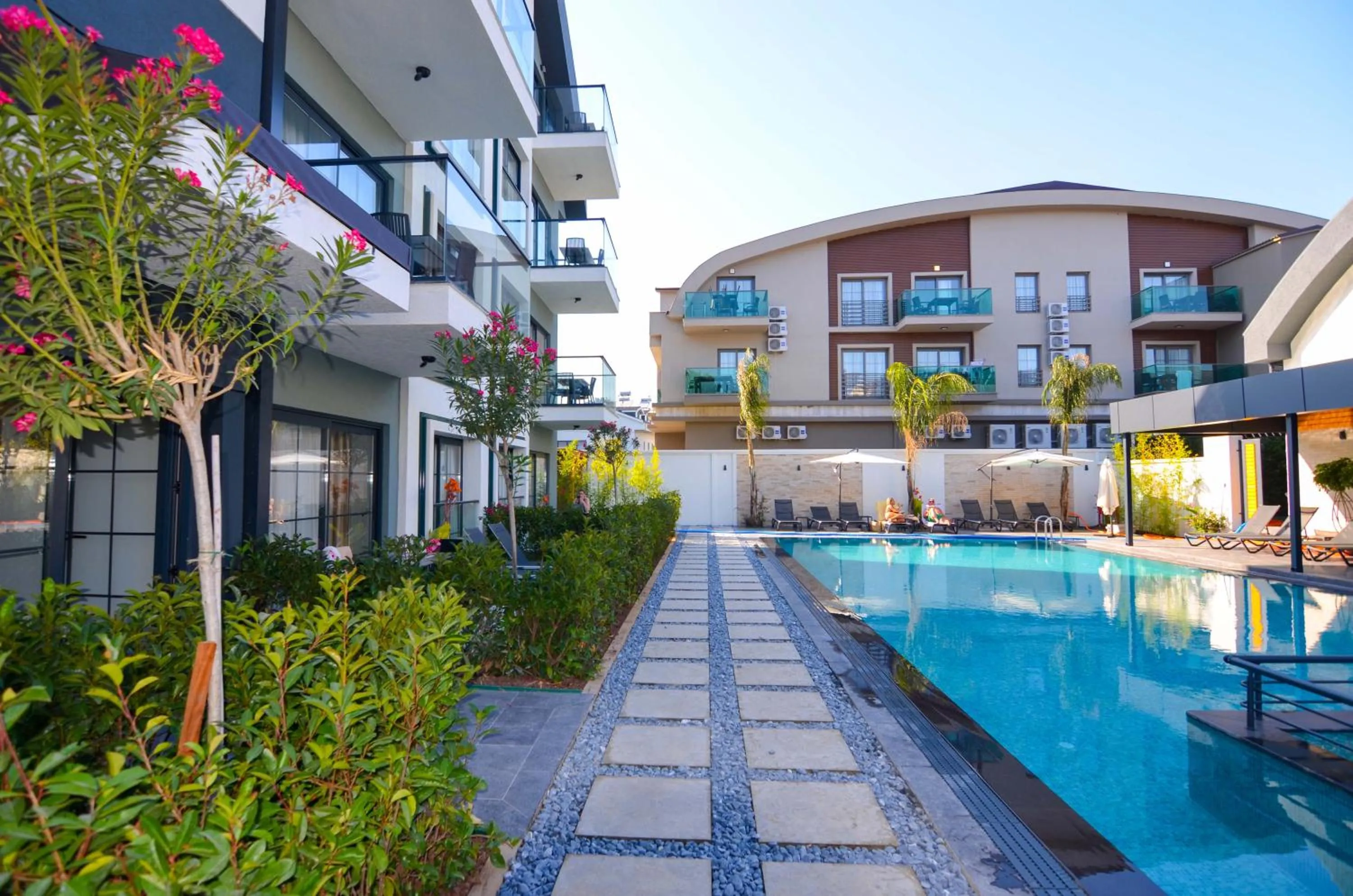 Property building in Juglans Suites