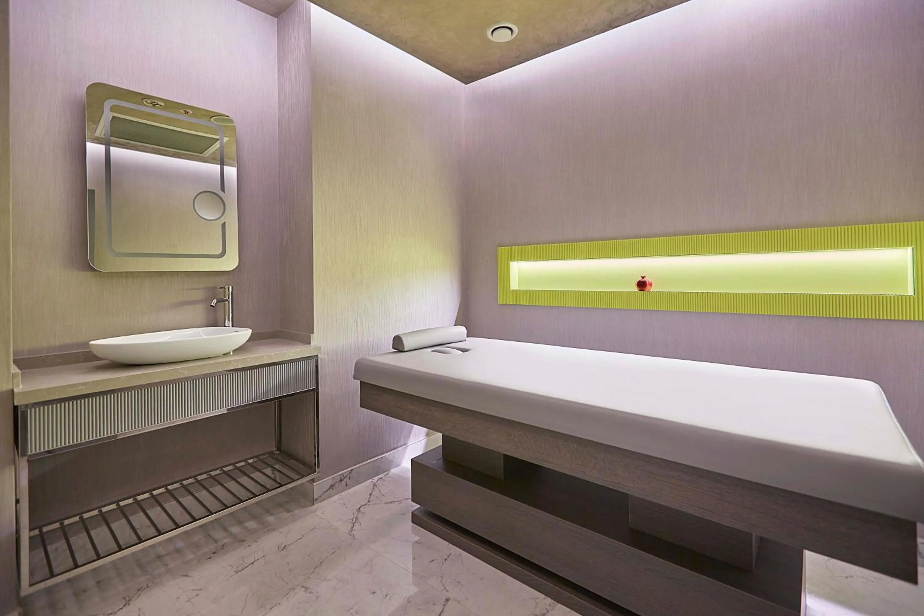 Spa and wellness centre/facilities, Bed in THE HUBİ HOTEL