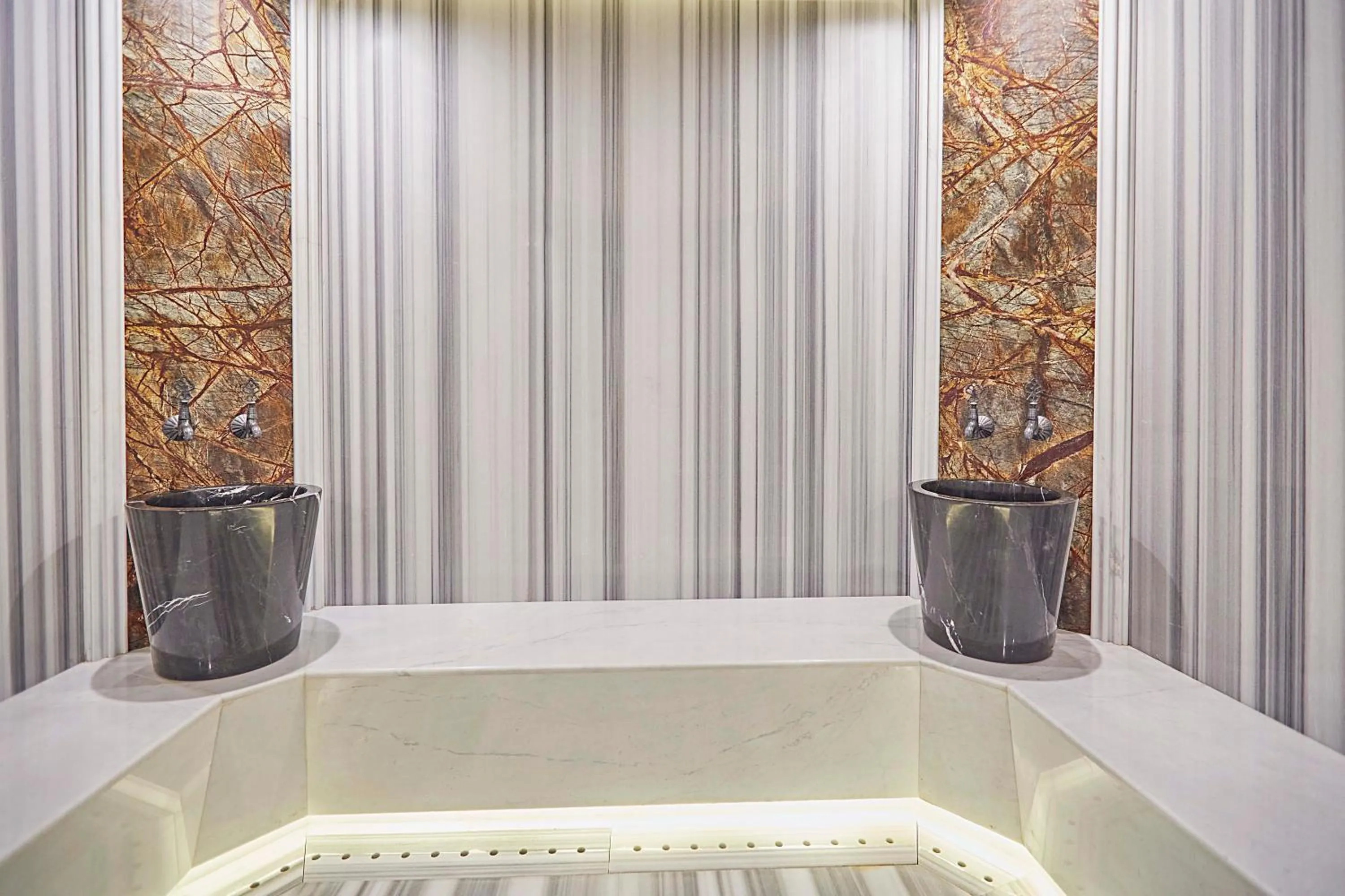 Public Bath in THE HUBİ HOTEL