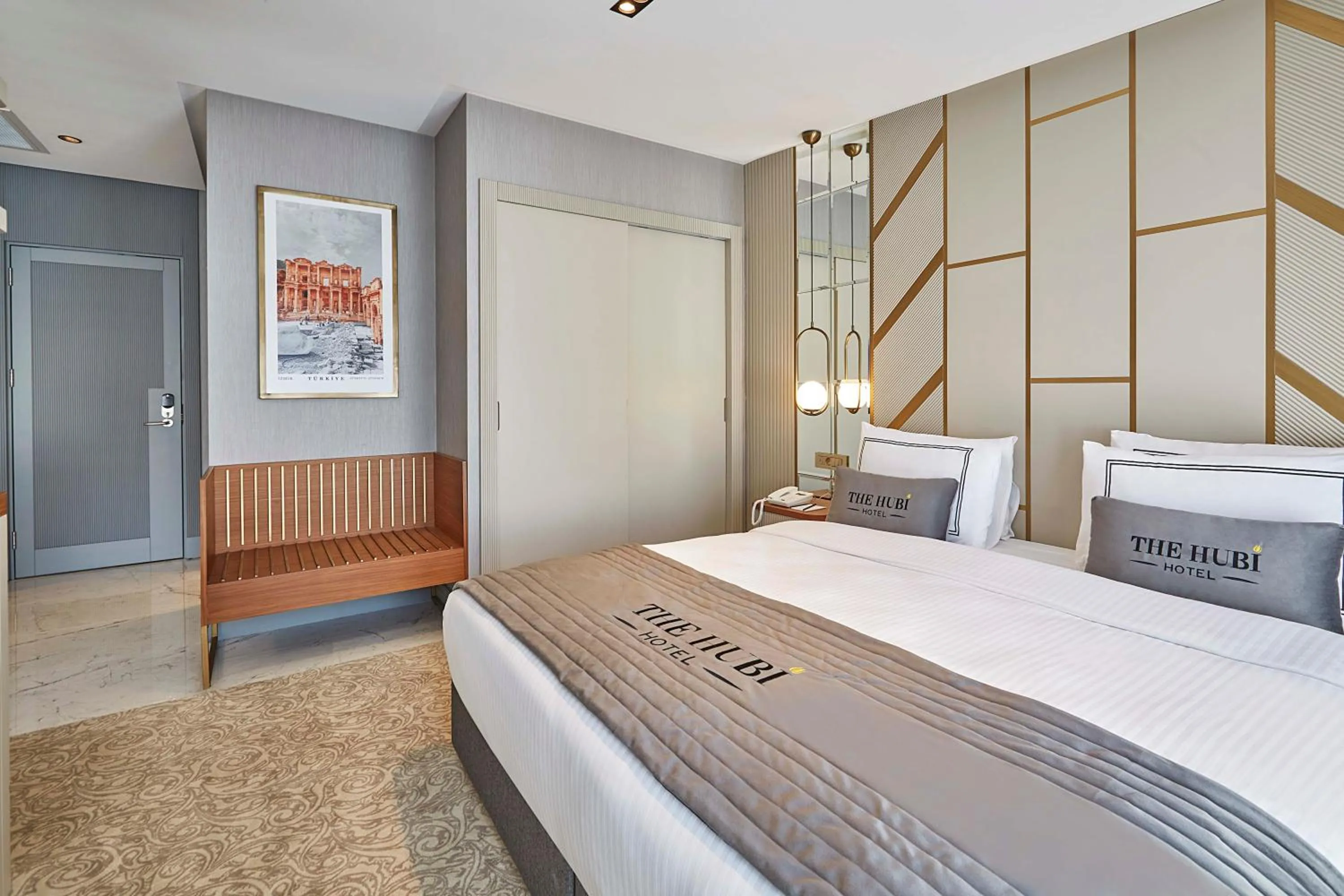 Bedroom, Bed in THE HUBİ HOTEL
