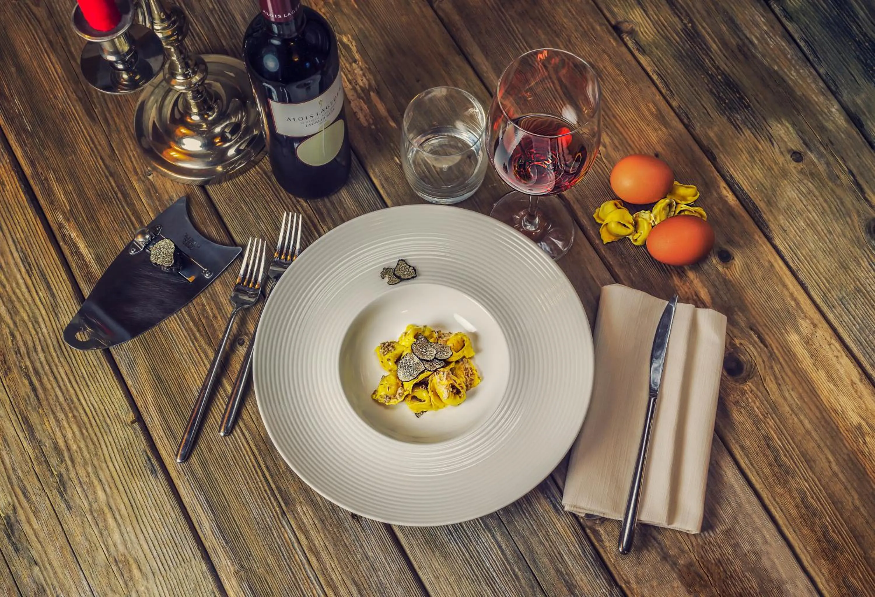 Restaurant/places to eat in UNA HOTELS Occhiobello