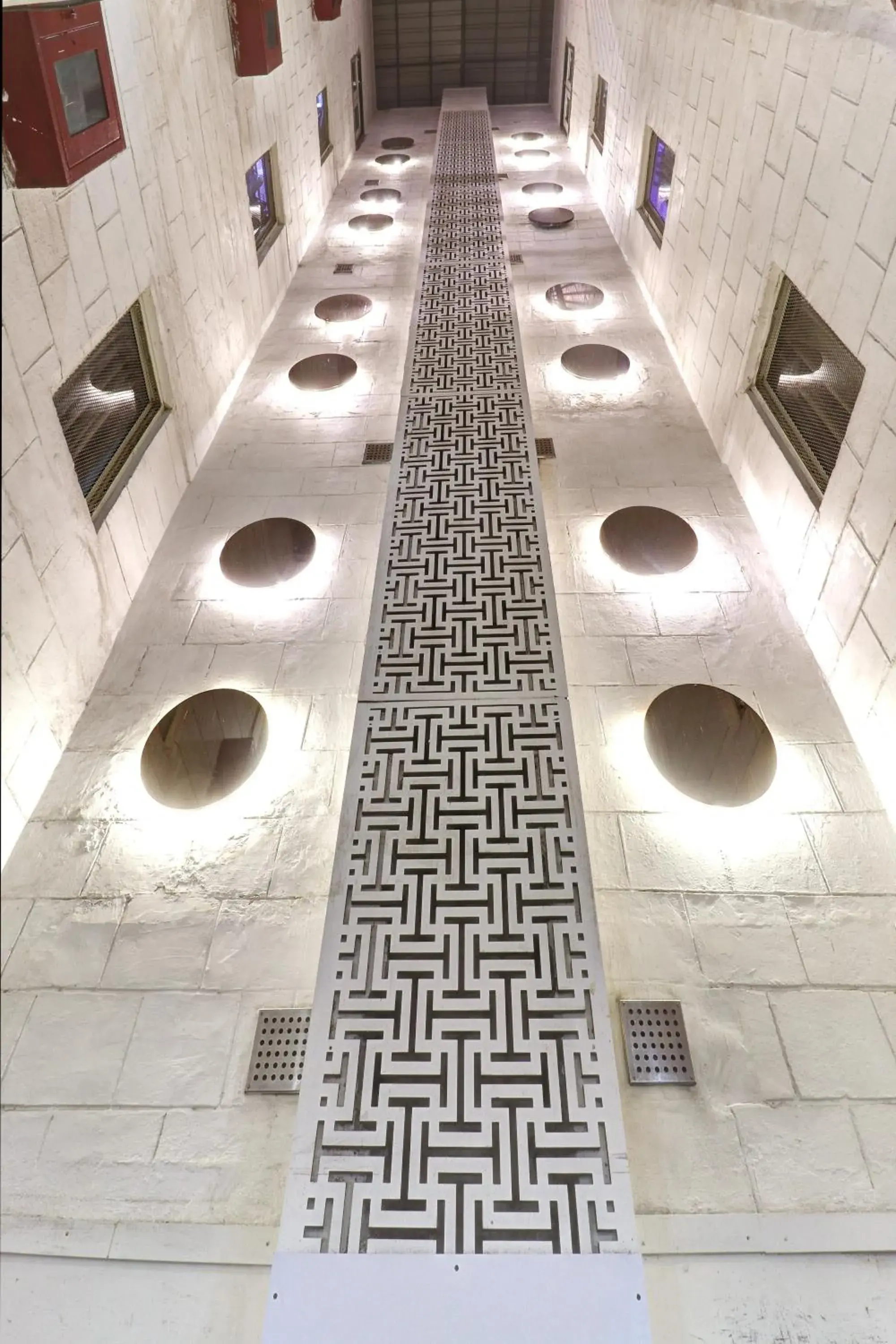 Property building in Hotel Emporio Dx - New Delhi Railway Station - Paharganj Property building in Hotel Emporio Dx - New Delhi Railway Station - Paharganj