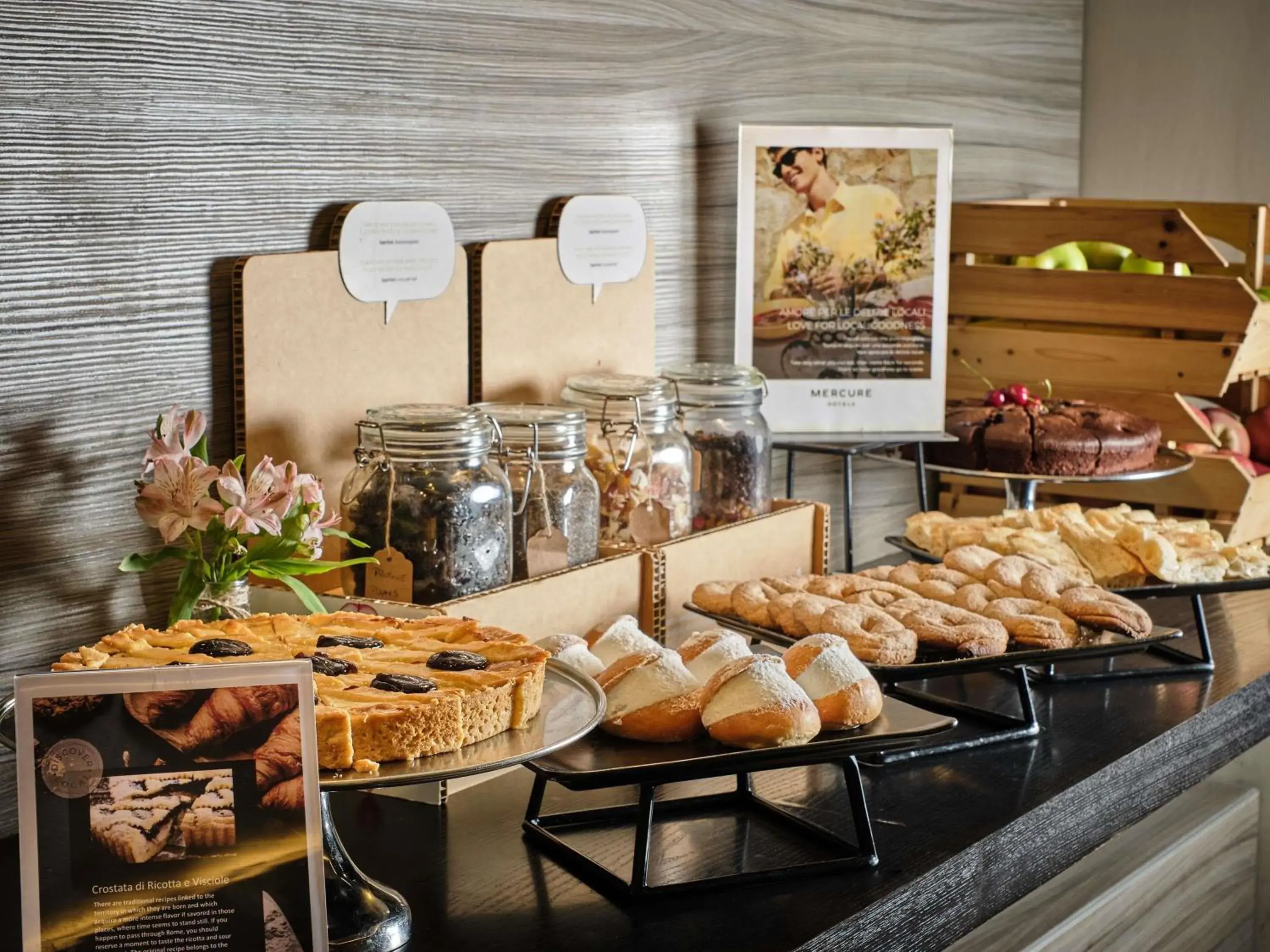 Property building in Mercure Roma Centro Colosseo Property building in Mercure Roma Centro Colosseo