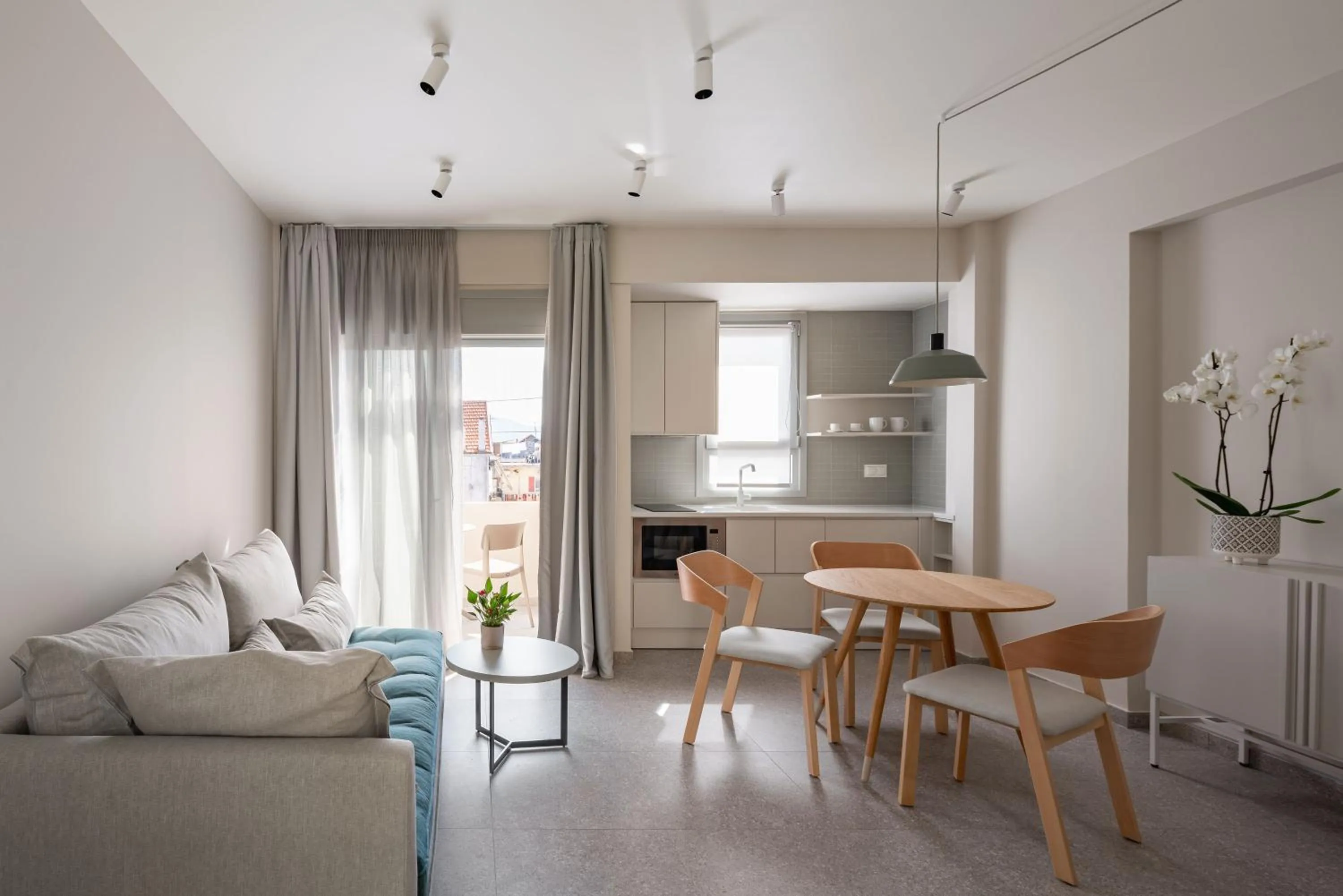 Dining area in Townhouse Lefkada