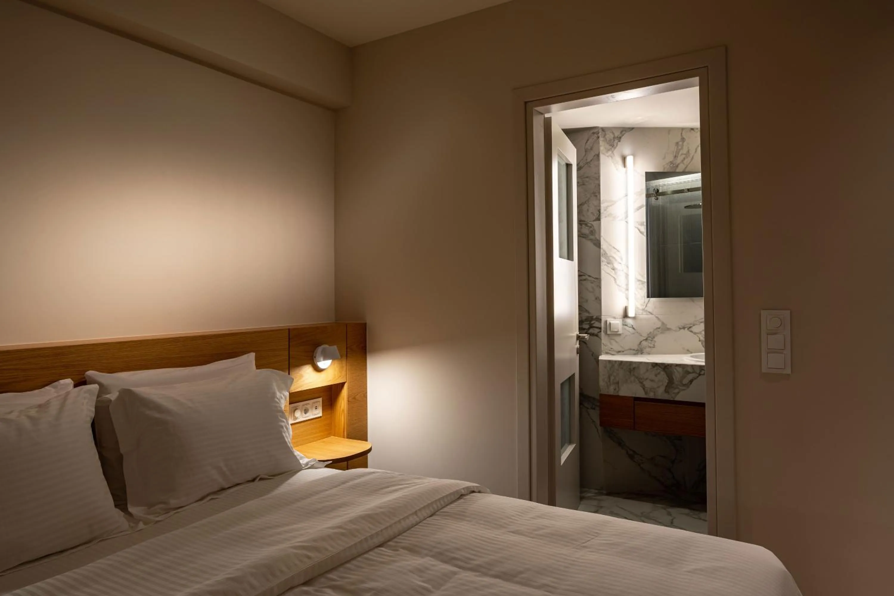 Bedroom, Bed in Townhouse Lefkada