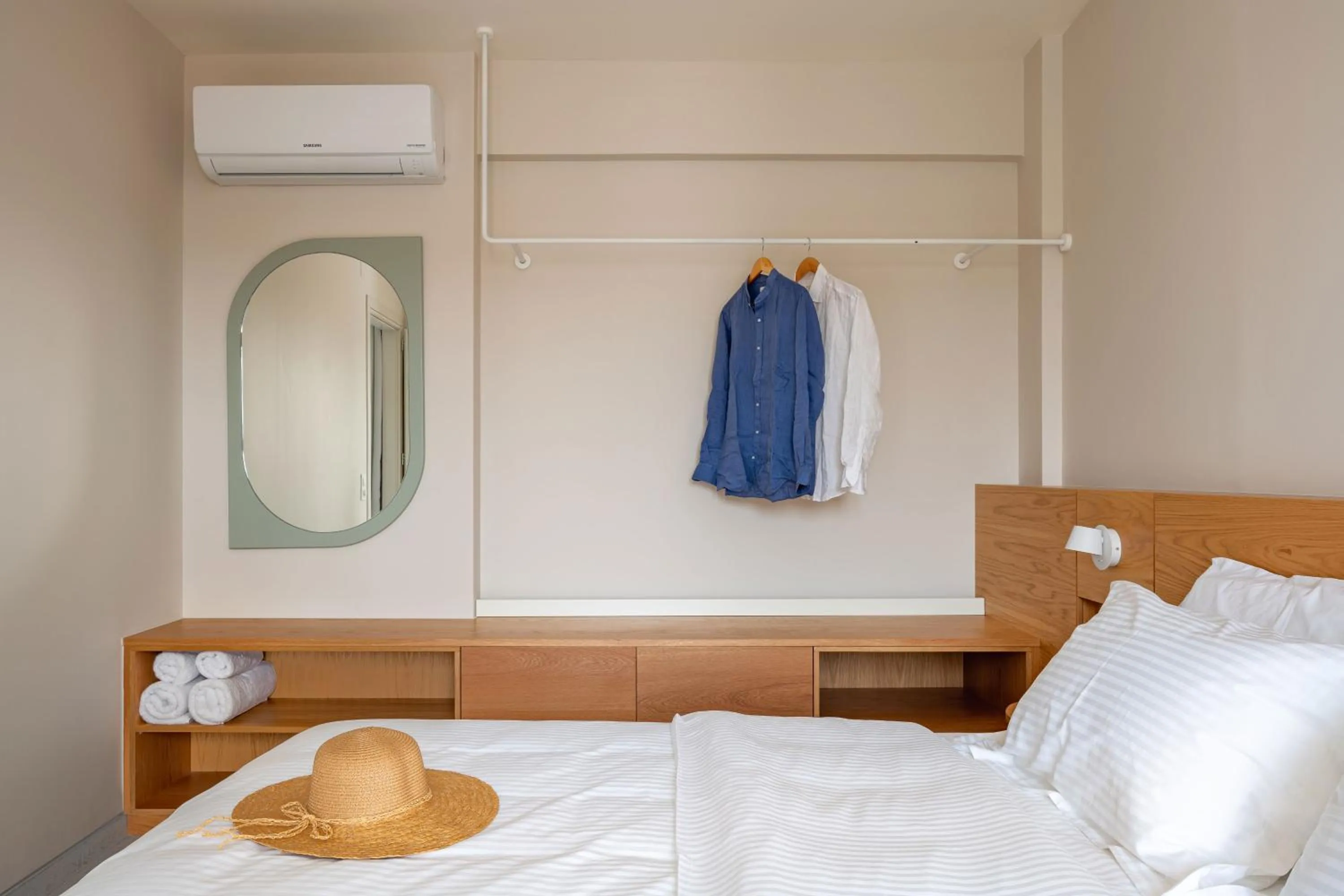 Photo of the whole room, Bed in Townhouse Lefkada