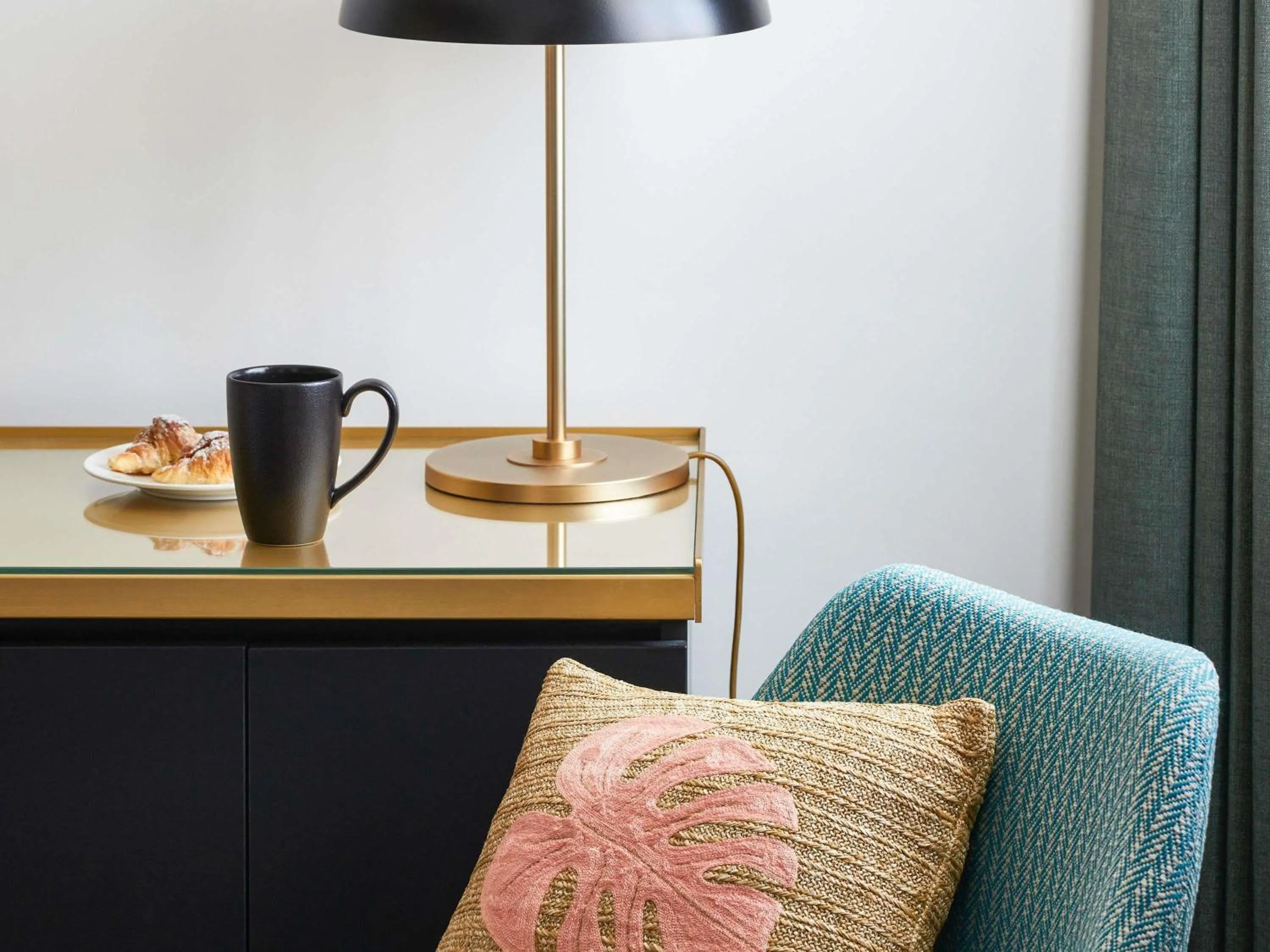 Bedroom in Hotel Mercure Roma Corso Trieste