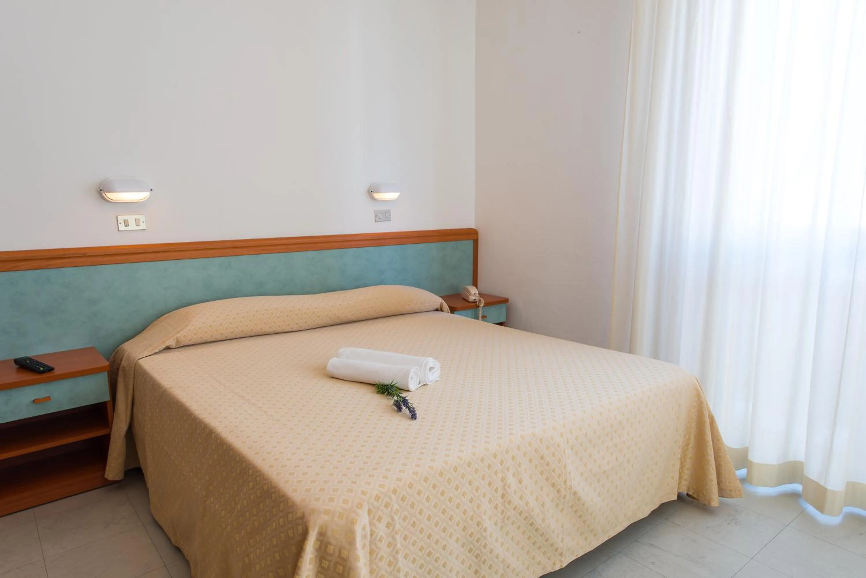 Bedroom in Hotel Sirena